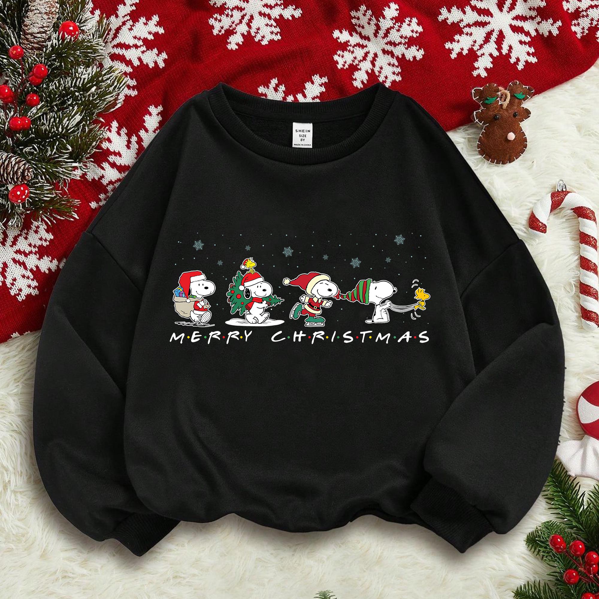 Cute Dog Christmas Sweatshirt – Retro Cartoon Beagle Holiday Graphic Pullover