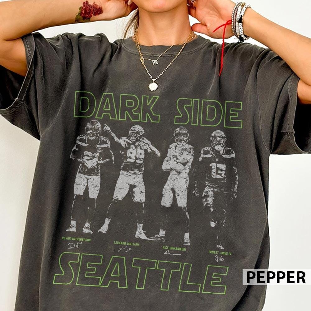 Dark Side 12 Seattle Football Fan Graphic T-Shirt – Vintage Sports Style Tee