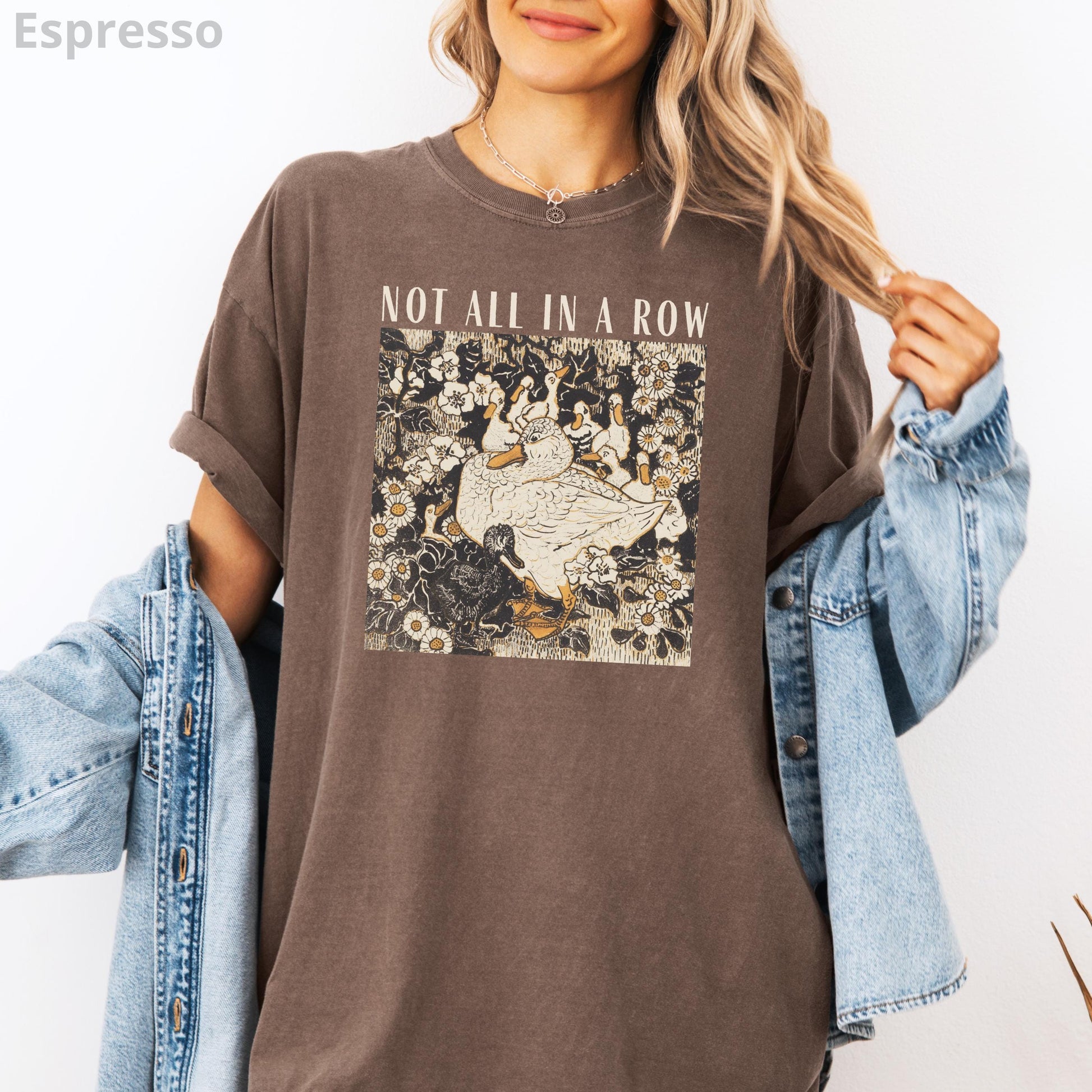 Ducks Not in a Row Shirt – Funny Vintage Retro Duck Graphic Tee