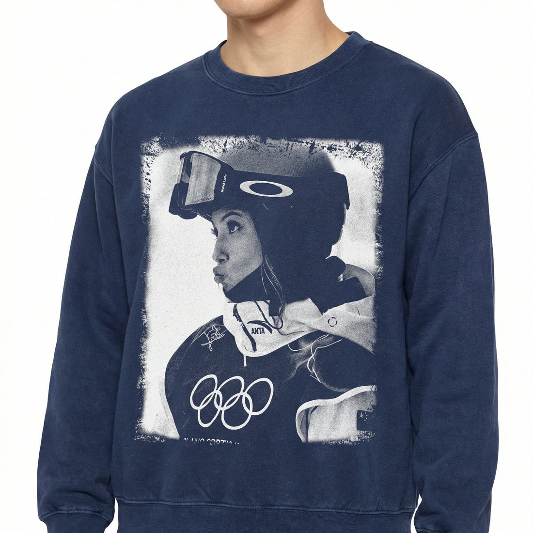 Freestyle Skier Eileen Gu Graphic T-Shirt – Winter Sports Unisex Cotton Tee