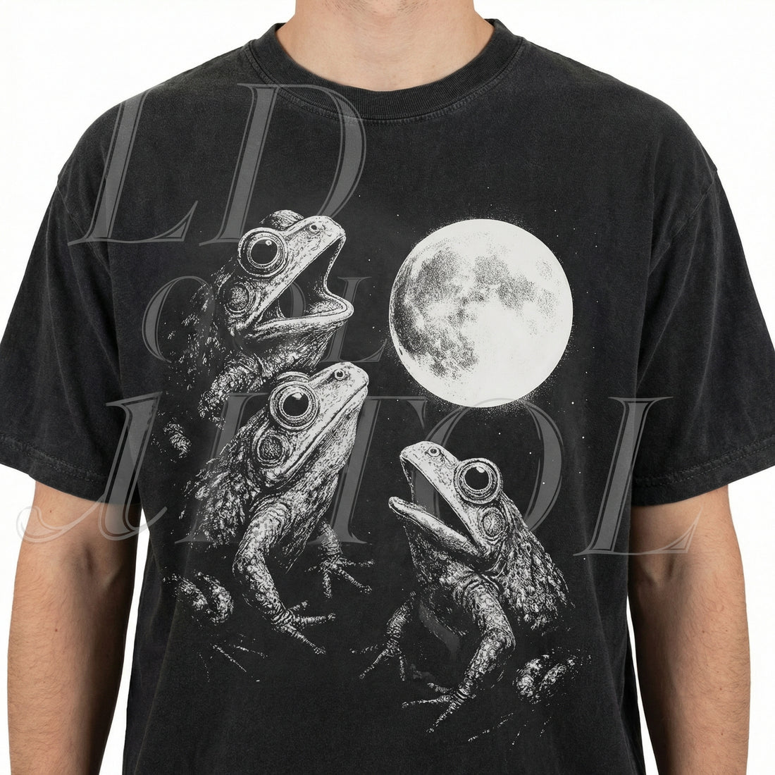 Frogs Howling at the Moon T-Shirt - Retro Funny Frog Graphic Tee - Weird Mystical Gift