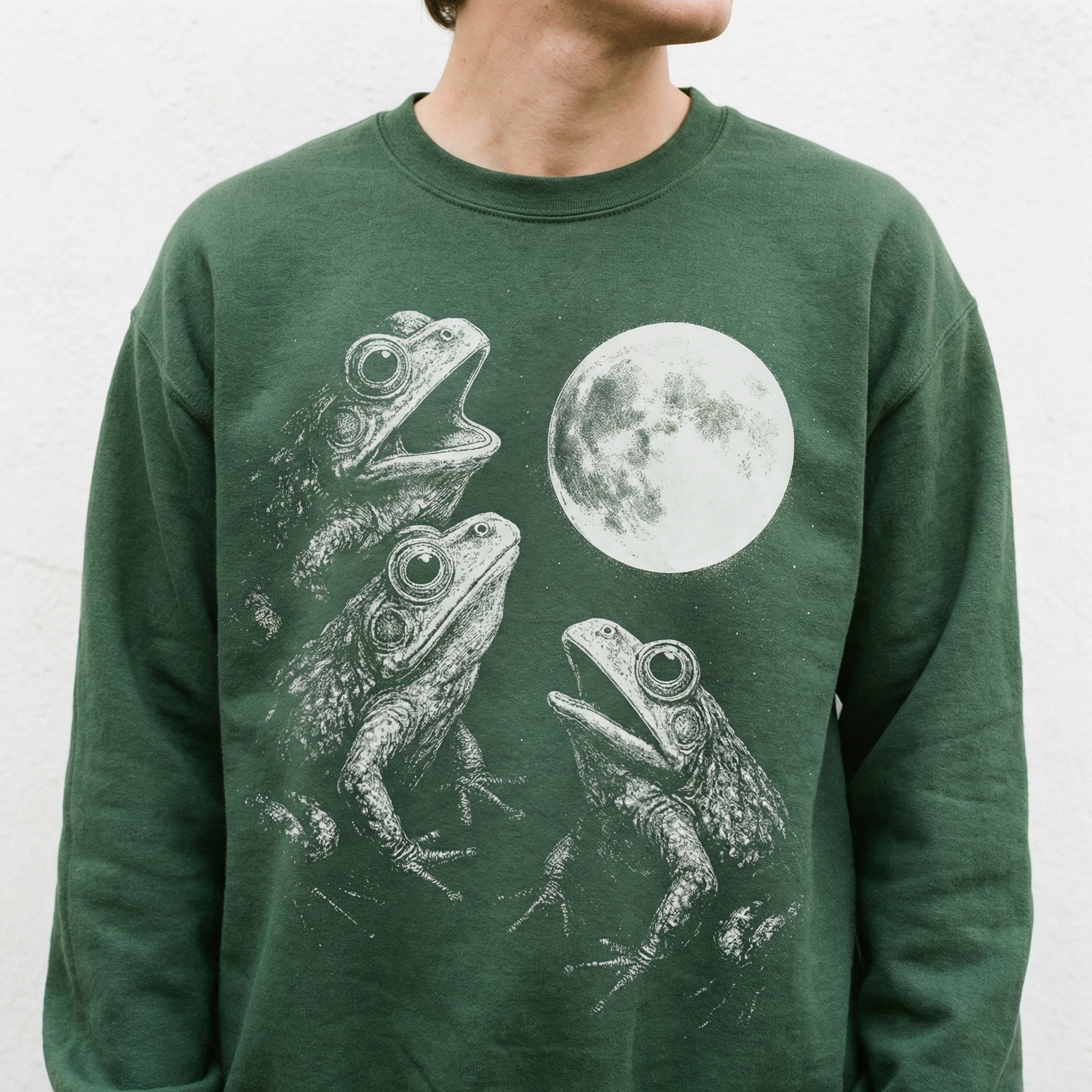 Frogs Howling at the Moon T-Shirt - Retro Funny Frog Graphic Tee - Weird Mystical Gift