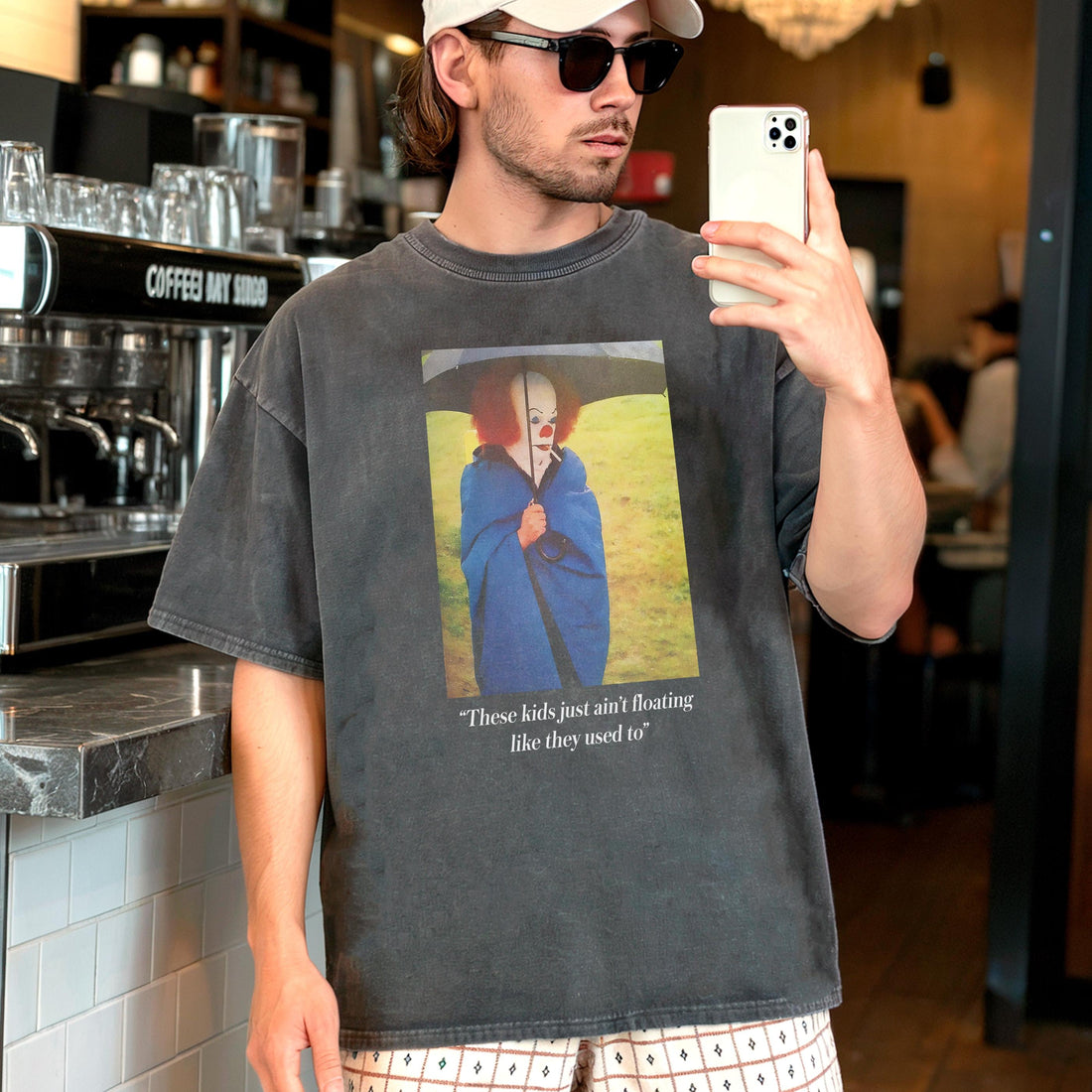 Funny Clown T-Shirt – Retro 90s Penny Horror Movie Graphic Tee