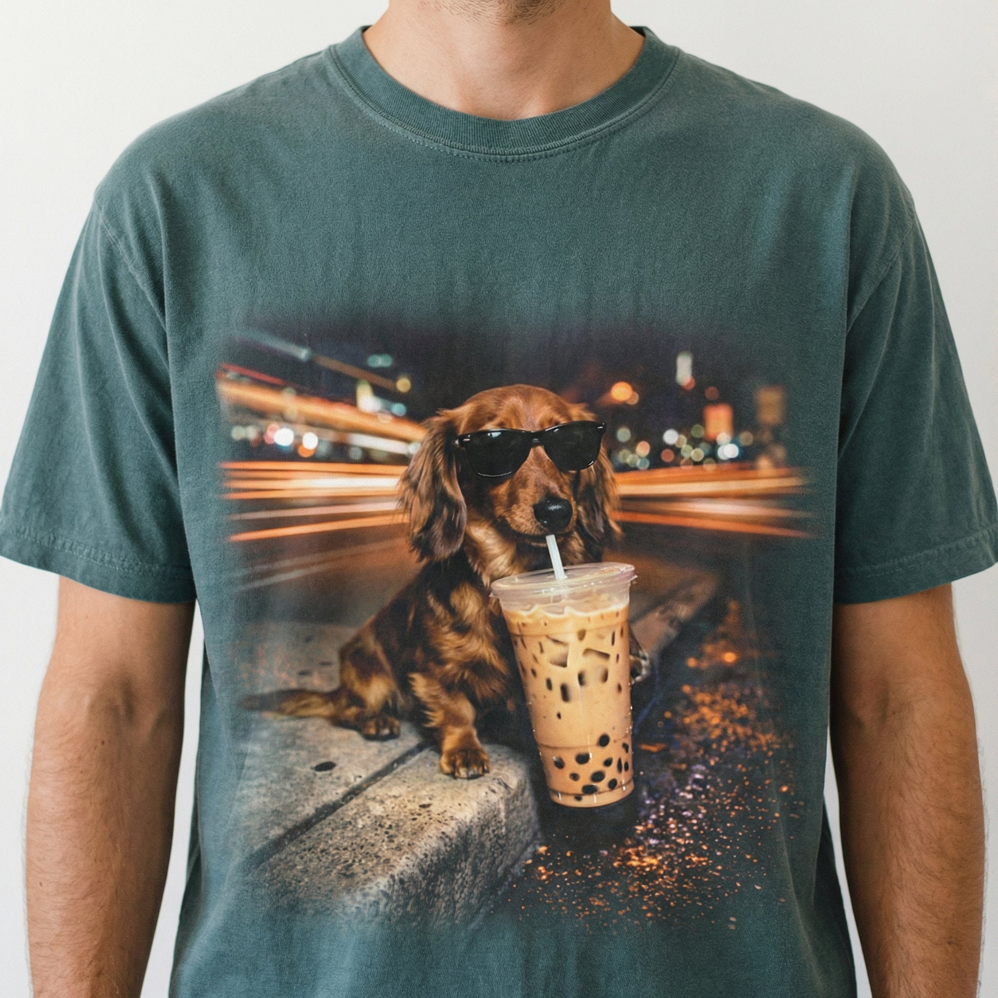 Funny Dachshund Drinking Iced Coffee T-Shirt – Vintage Wiener Dog Lover Tee
