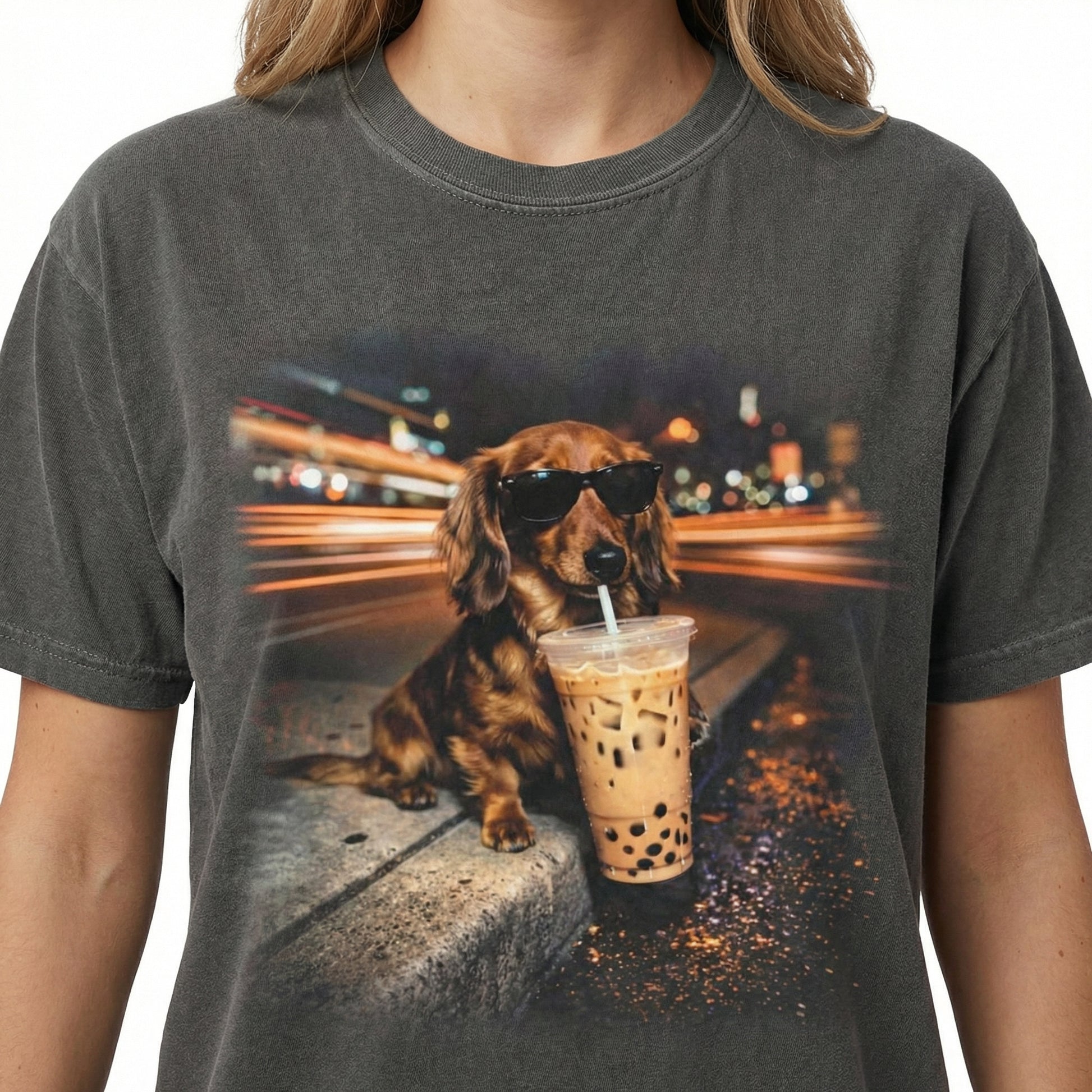 Funny Dachshund Drinking Iced Coffee T-Shirt – Vintage Wiener Dog Lover Tee