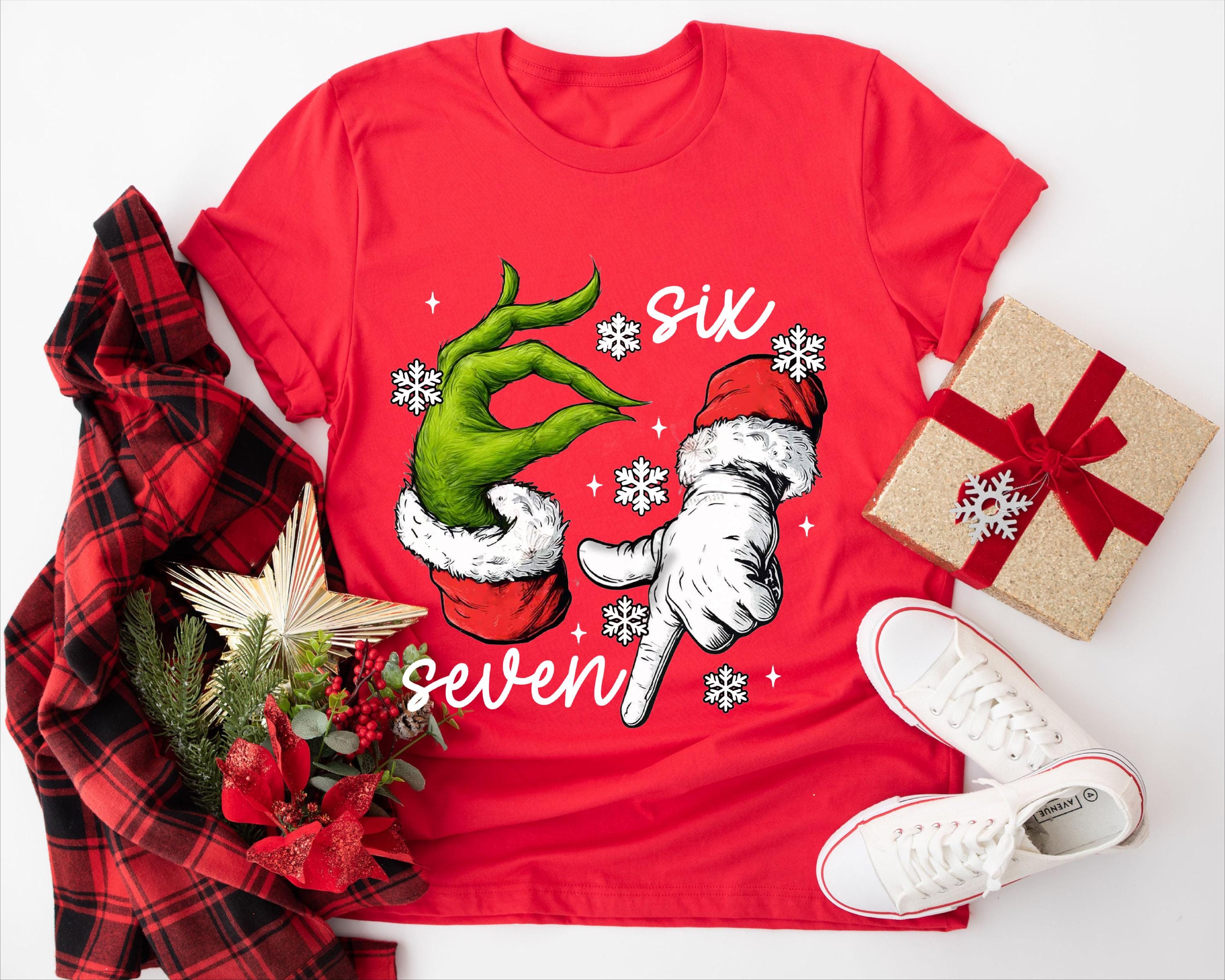 Funny Grinch Six Seven Meme Christmas T-Shirt – Viral Gen Z Holiday Humor Tee
