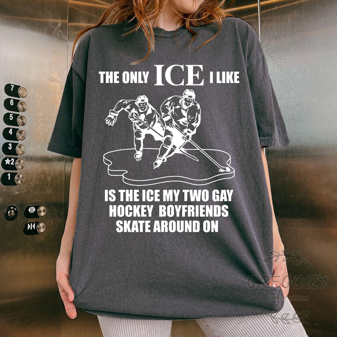 Funny Hockey Romance T-Shirt – The Only Ice I Like Is Hockey Ice Graphic Tee