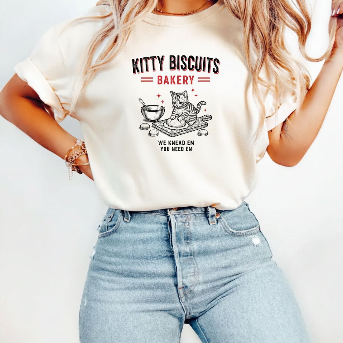 Funny Kitty Biscuits Bakery T-Shirt – We Knead Em, You Knead Em Cat Lover Tee