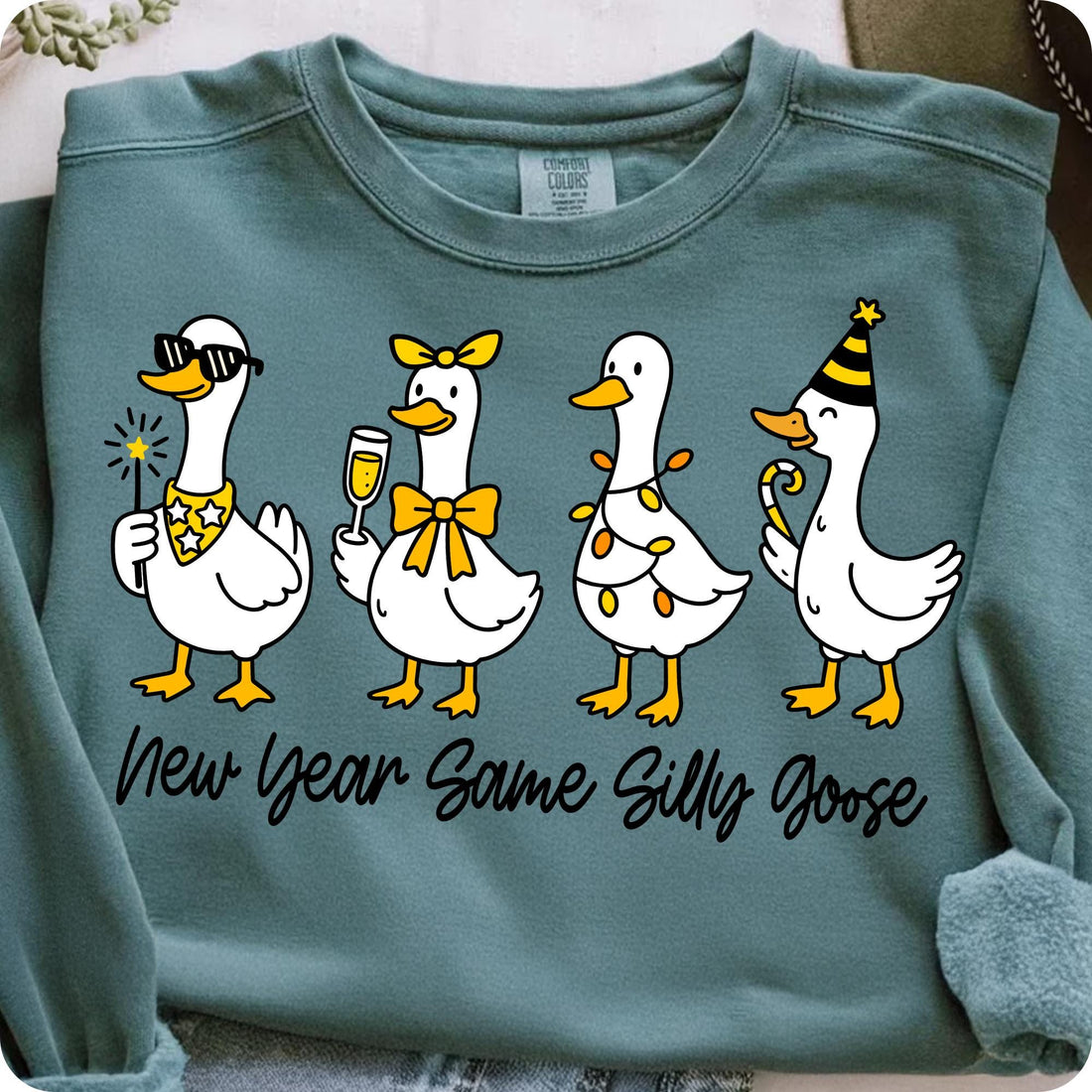 Funny New Year Silly Goose Shirt – Trendy Coquette Holiday Graphic Tee 2026