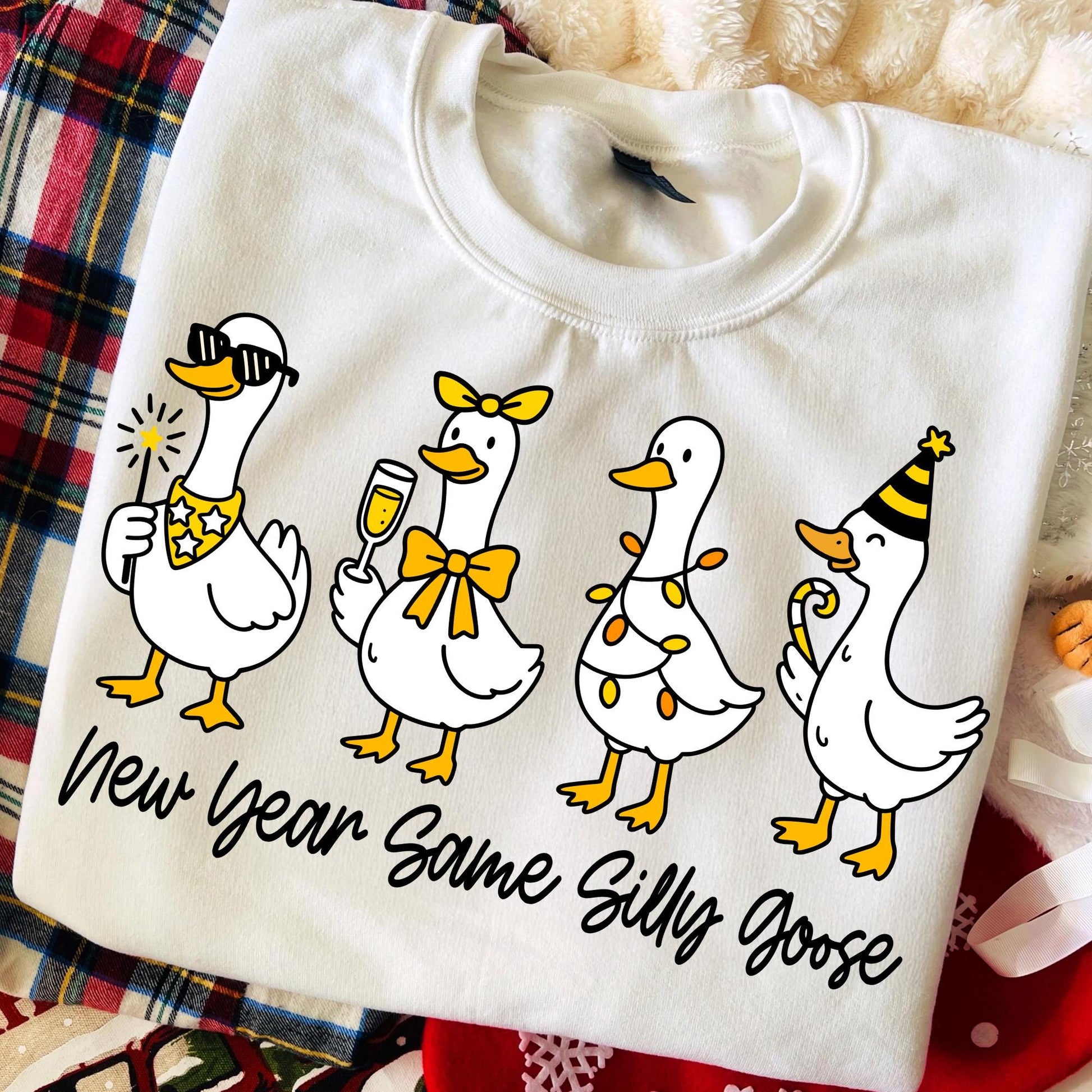 Funny New Year Silly Goose Shirt – Trendy Coquette Holiday Graphic Tee 2026