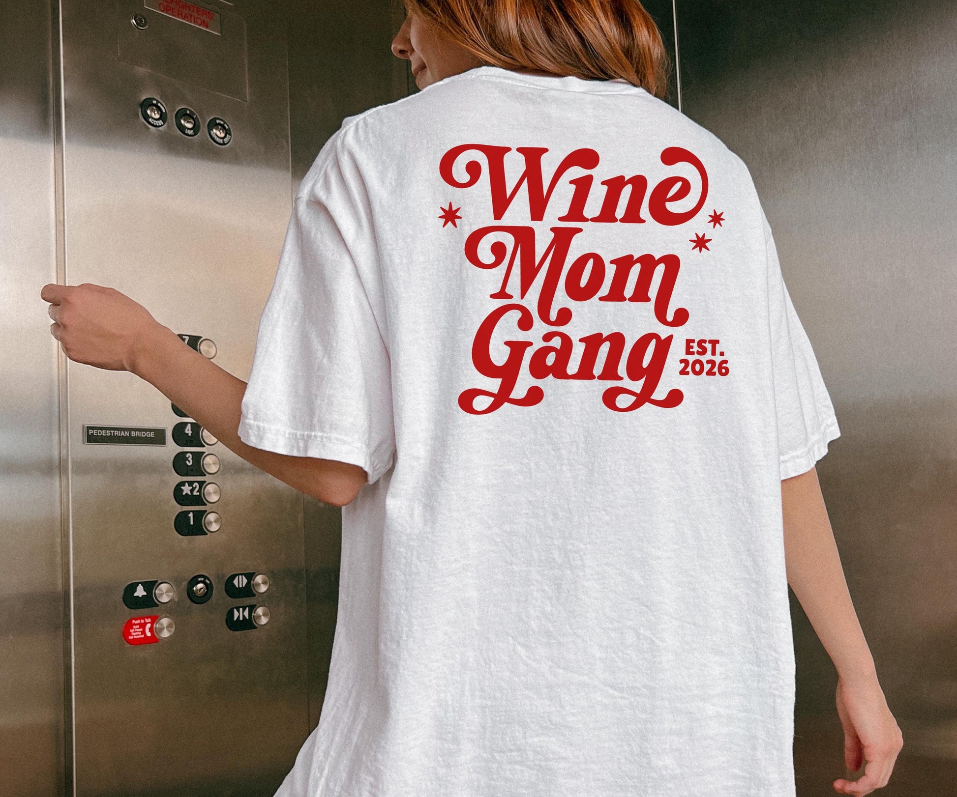 Funny Wine Mom Graphic T-Shirt – Organized Moms Humor Tee