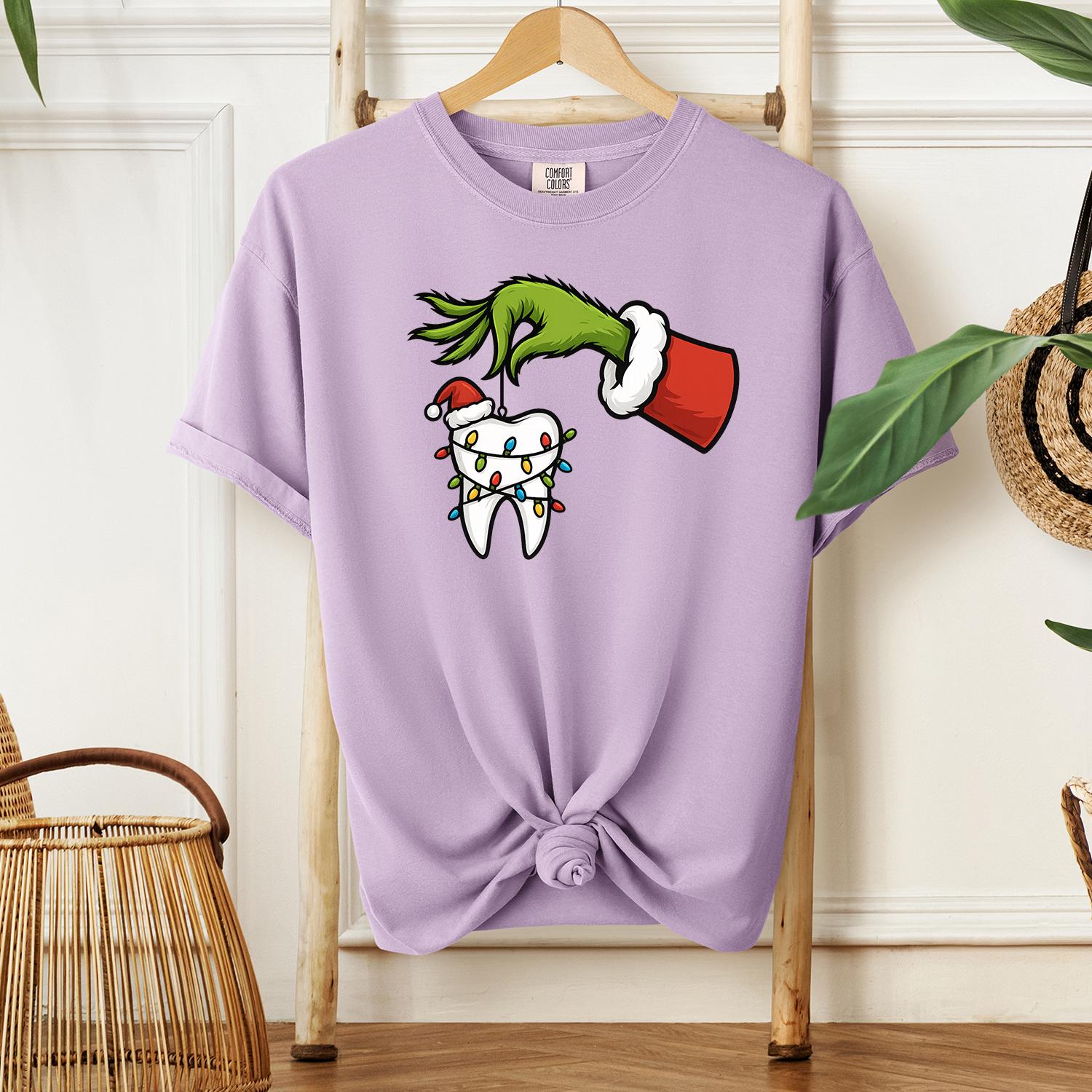 Grinch Inspired Christmas Dental Shirt – Funny Dentist Xmas T-Shirt