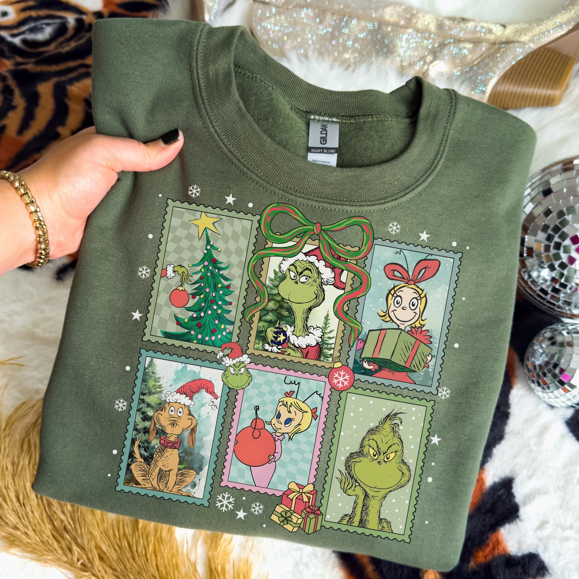 Grinch Christmas Sweatshirt – Funny Grinch Shirt – Grinchmas Tee – Ew People Christmas Gift