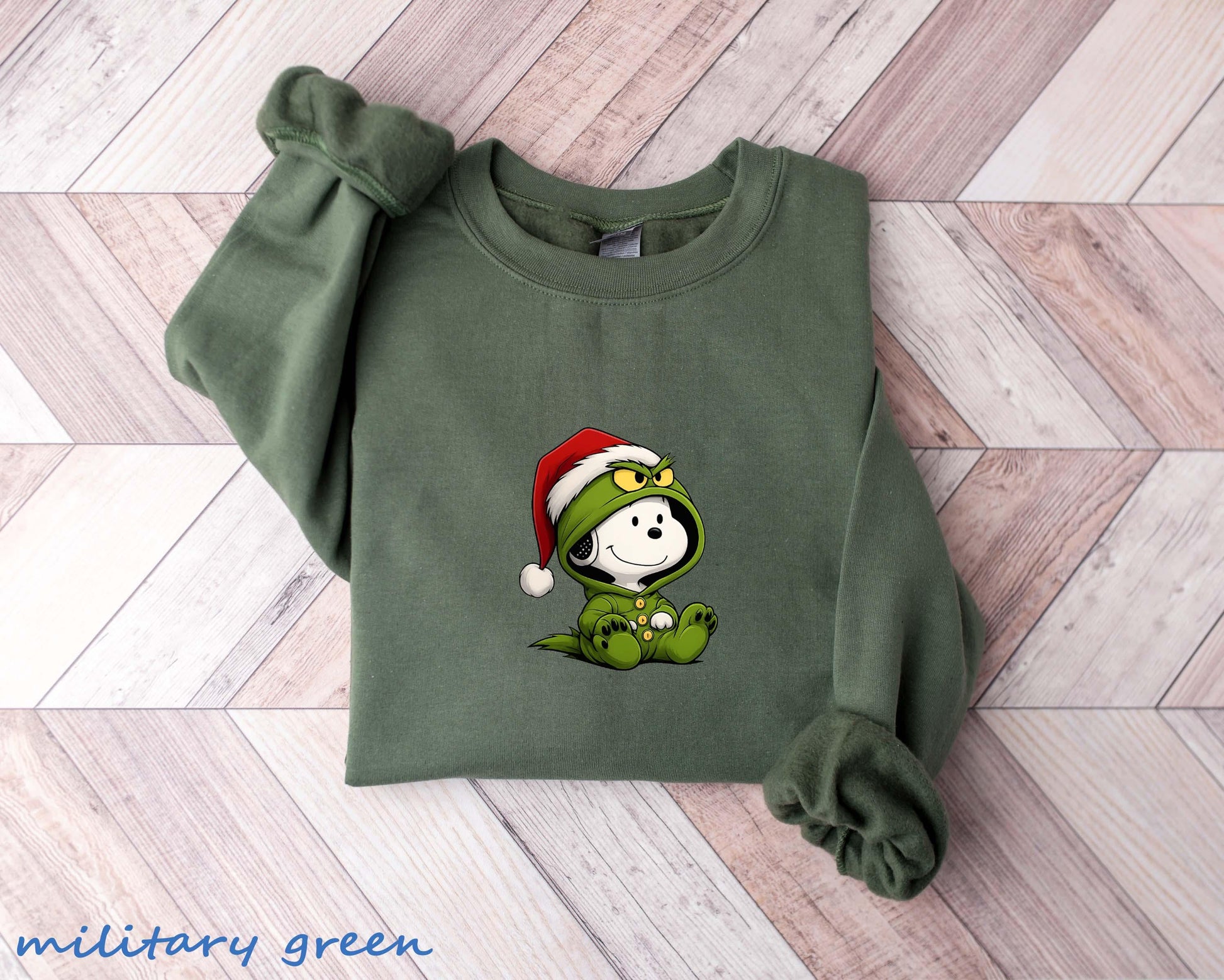 Green Furry Grump & Beagle Christmas Sweatshirt – Cute Holiday Gift