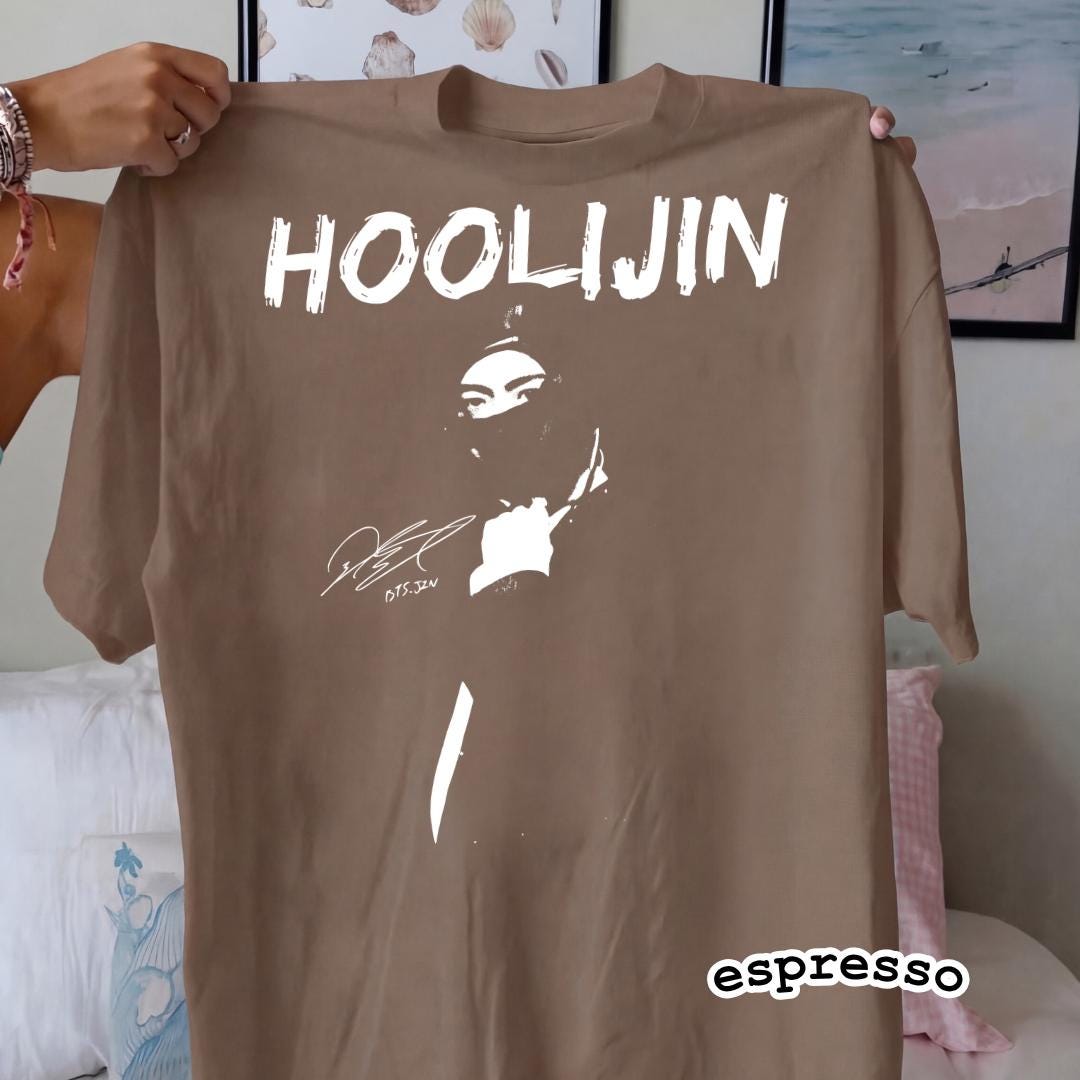 Hoolijin Meme Graphic T-Shirt – Funny Kpop Style Humor Tee