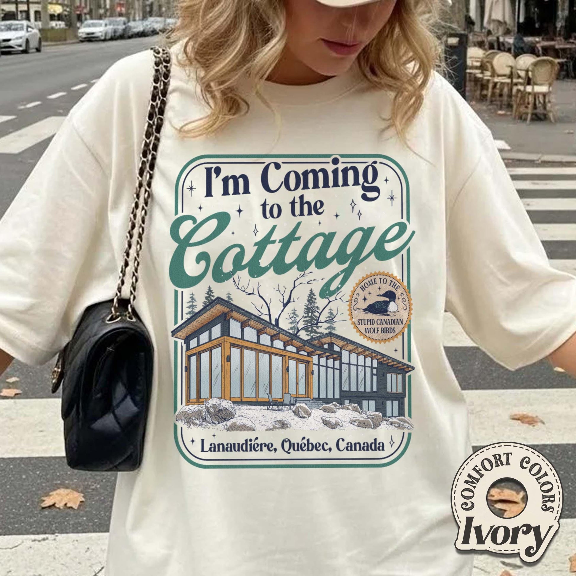 I'm Coming to the Cottage T-Shirt – Funny Hockey Romance Graphic Tee