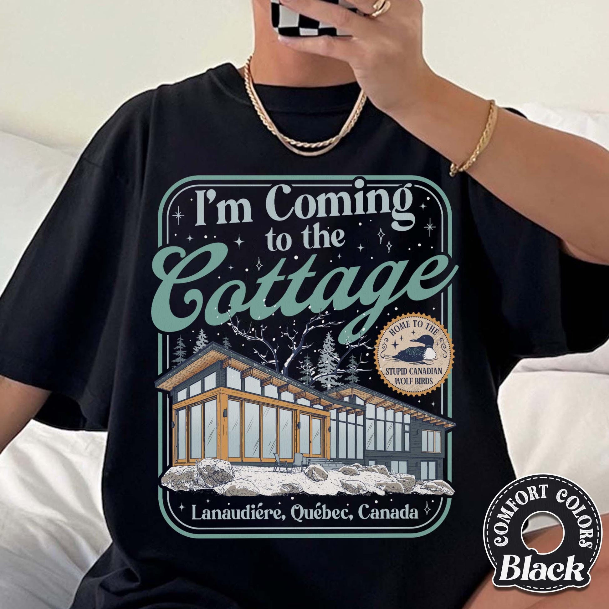 I'm Coming to the Cottage T-Shirt – Funny Hockey Romance Graphic Tee