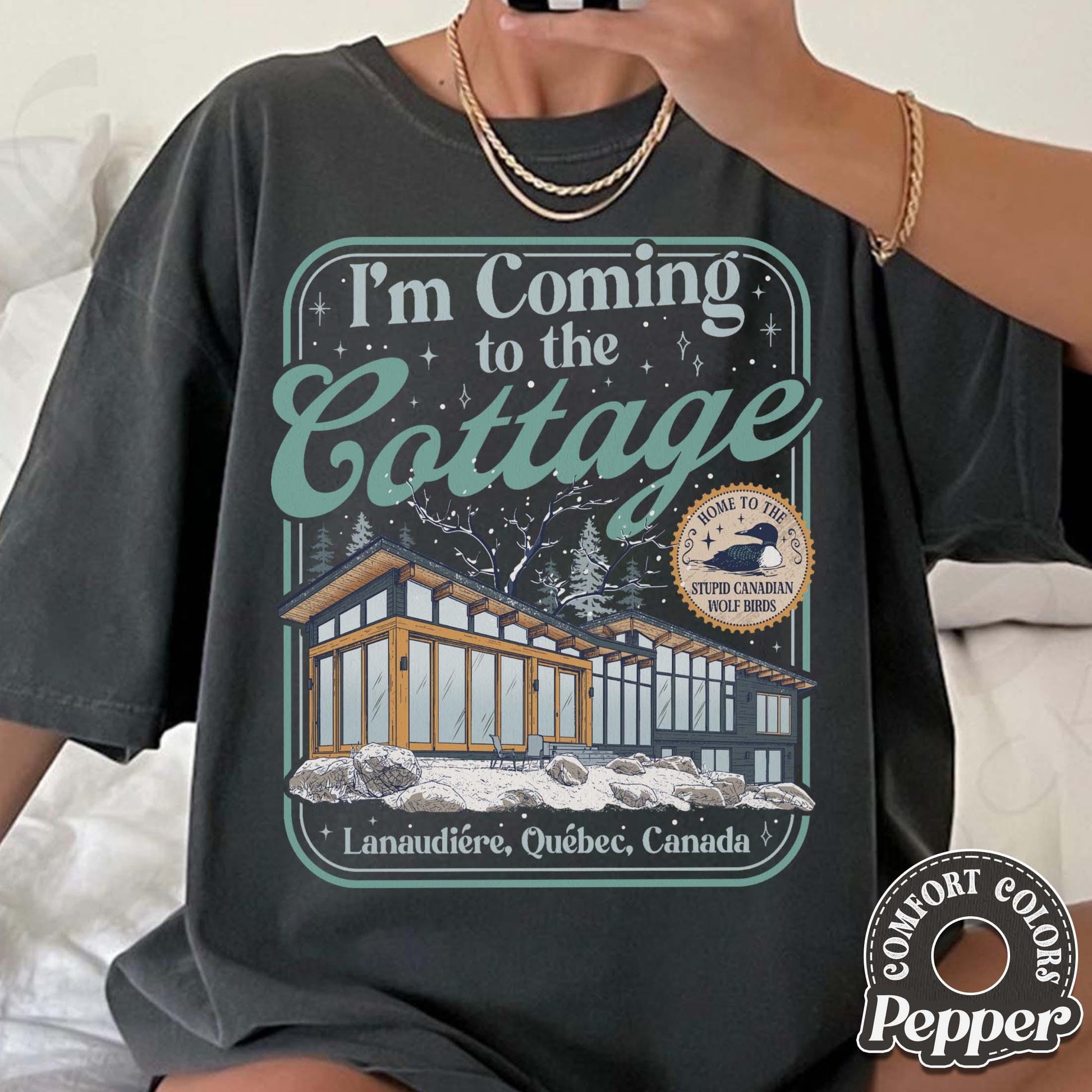 I'm Coming to the Cottage T-Shirt – Funny Hockey Romance Graphic Tee