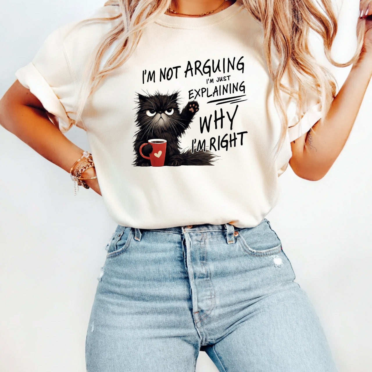 I'm Not Arguing I'm Just Explaining T-Shirt - Funny Cat Sarcastic Graphic Tee