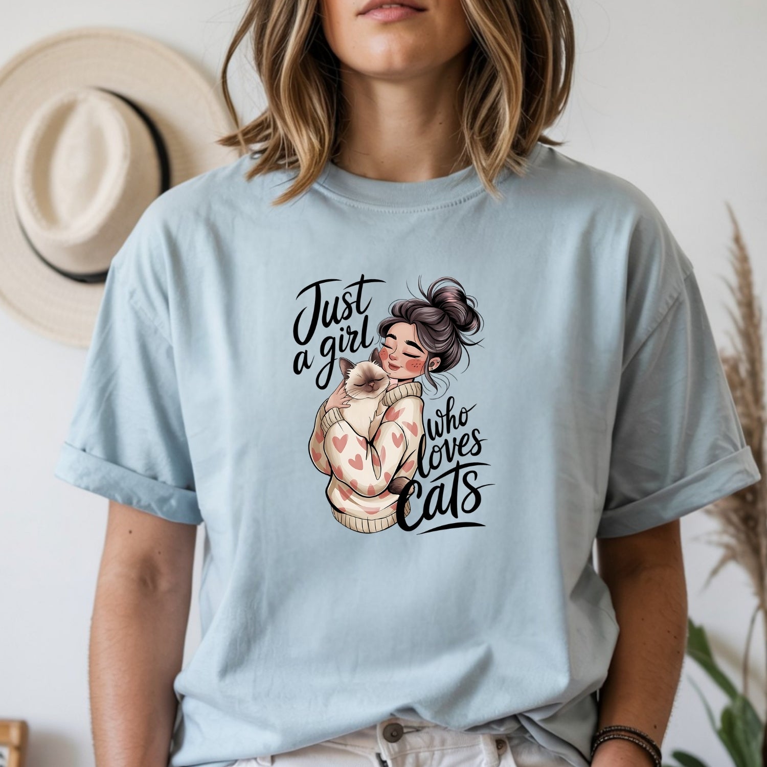 Just a Girl Who Loves Cats T-Shirt - Funny Cat Sarcastic Graphic Tee