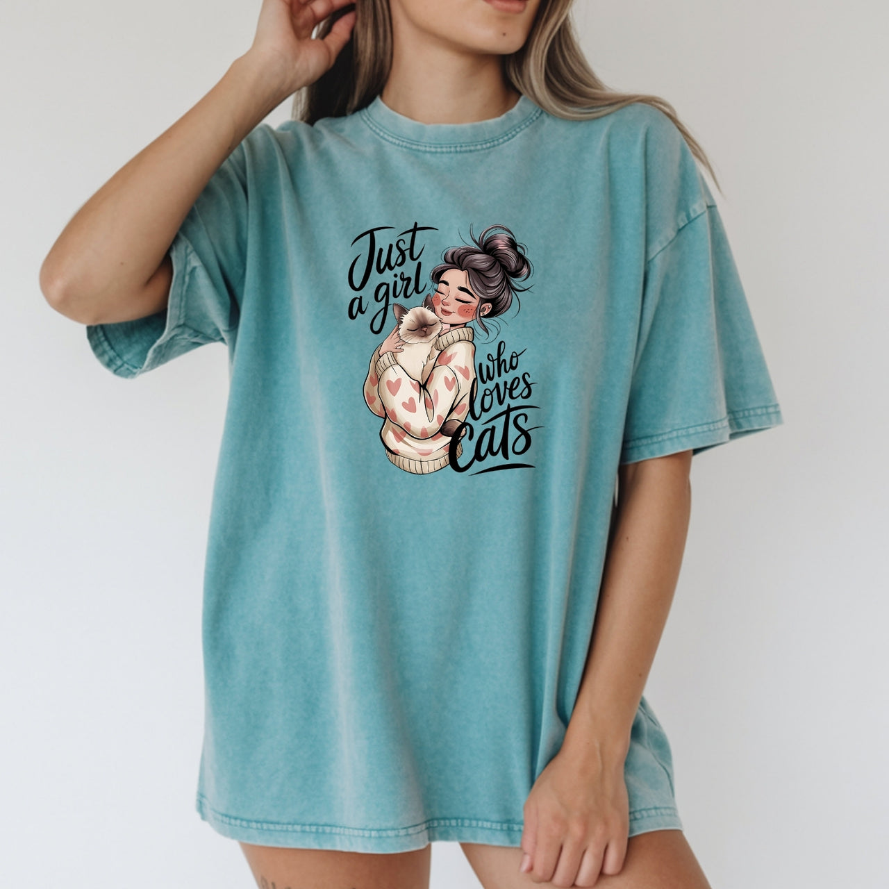 Just a Girl Who Loves Cats T-Shirt - Funny Cat Sarcastic Graphic Tee