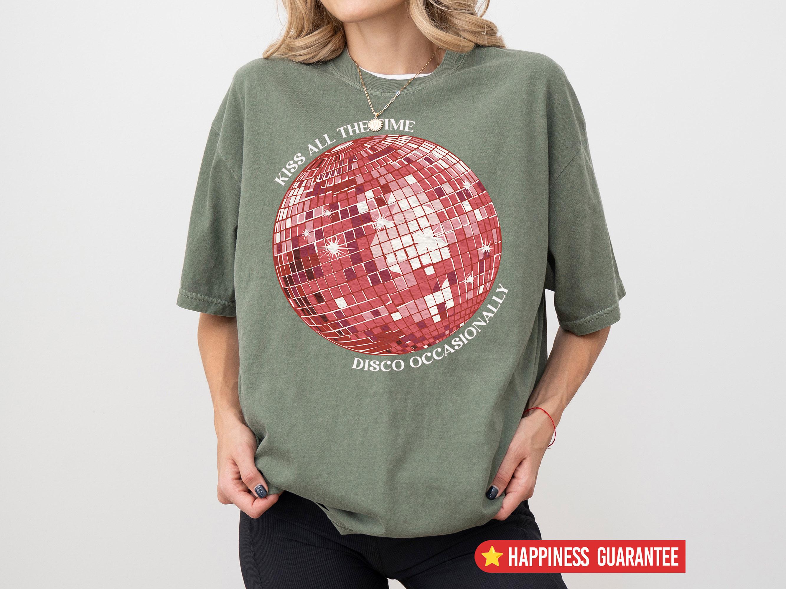 Kiss All The Time Disco Occasionally Shirt – Funny Retro Disco Graphic Tee