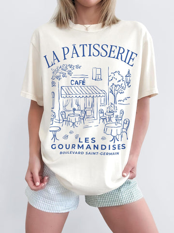 La Pâtisserie T-Shirt – French Café Aesthetic Graphic Tee