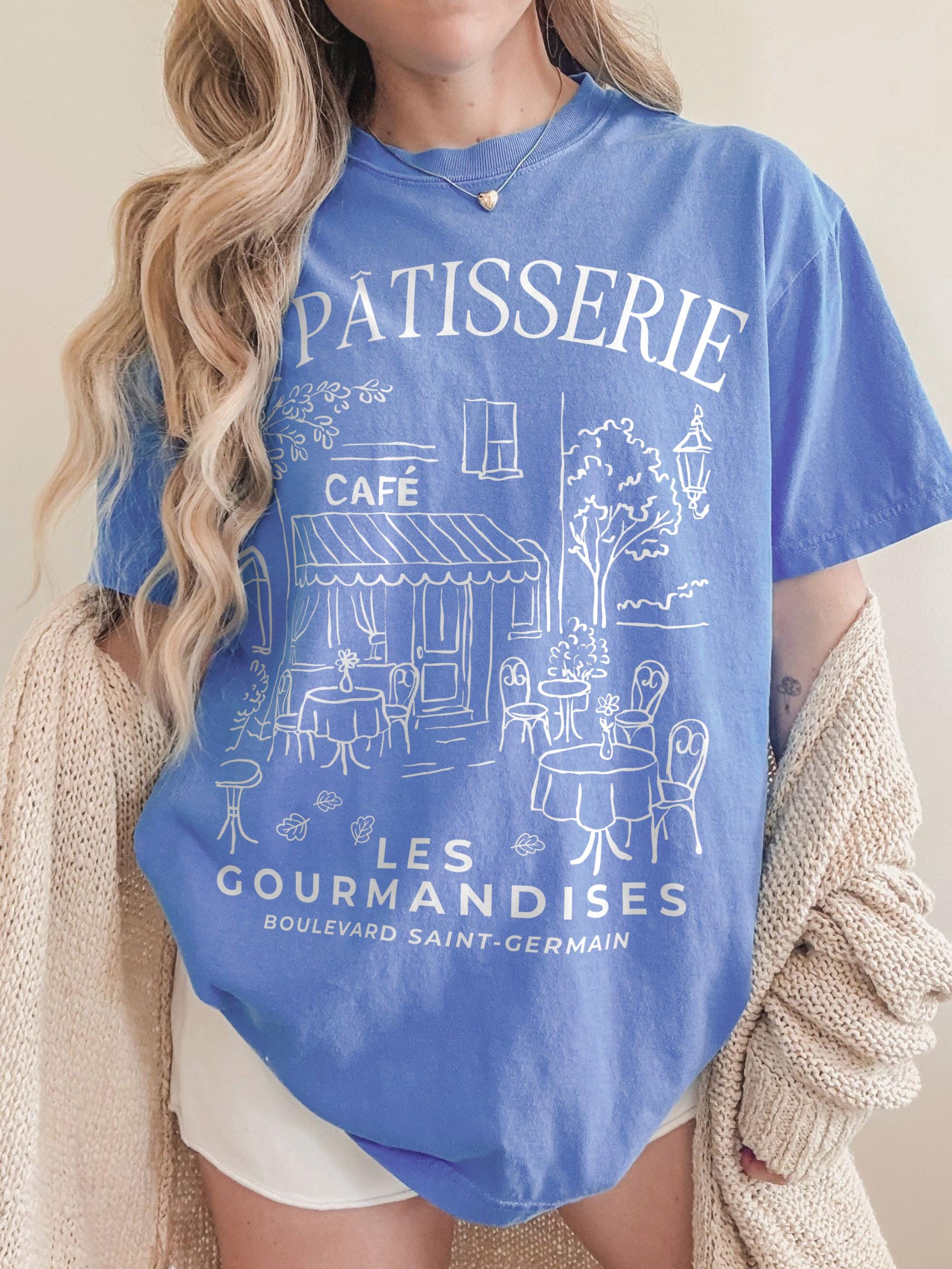 La Pâtisserie T-Shirt – French Café Aesthetic Graphic Tee
