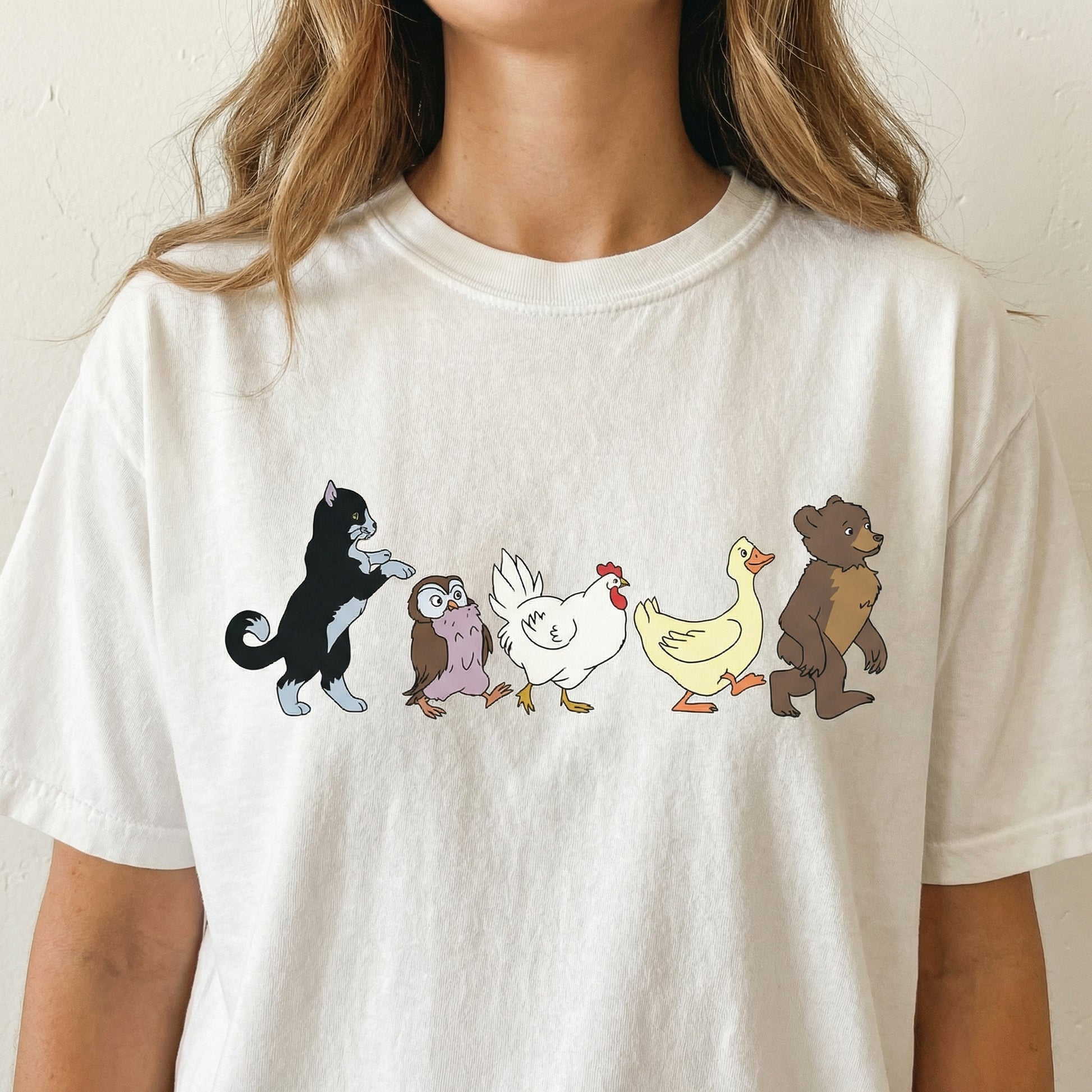 Little Bear Graphic T-Shirt – Cute Animal Illustration Tee – Animal Lover Gift