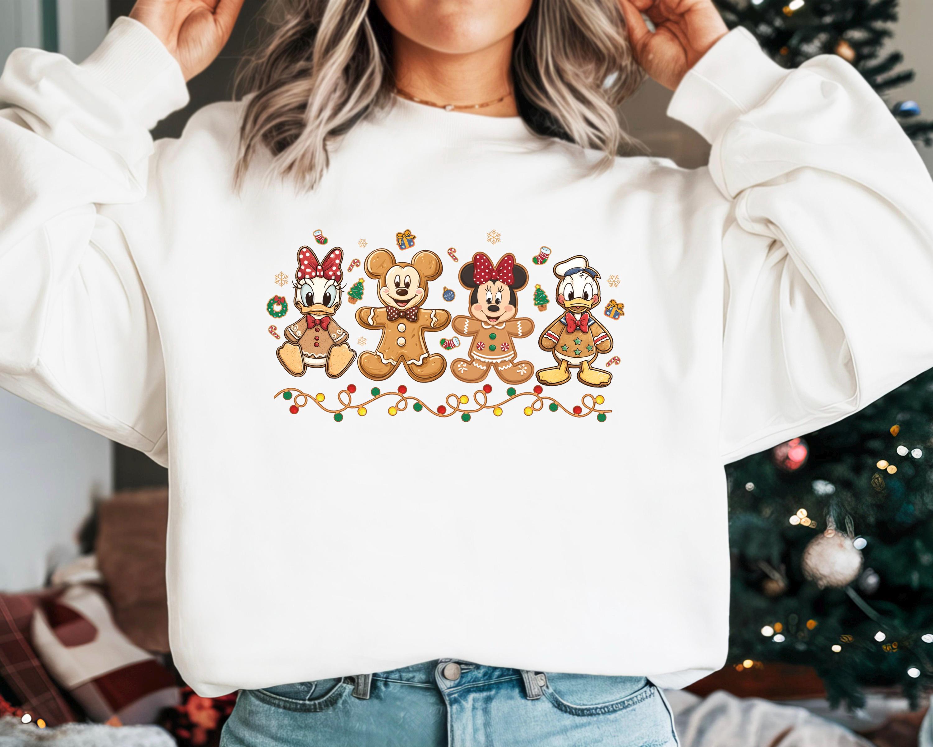 Mickey and Friends Christmas Gingerbread Sweatshirt – Cute Holiday Cookies Xmas Tee