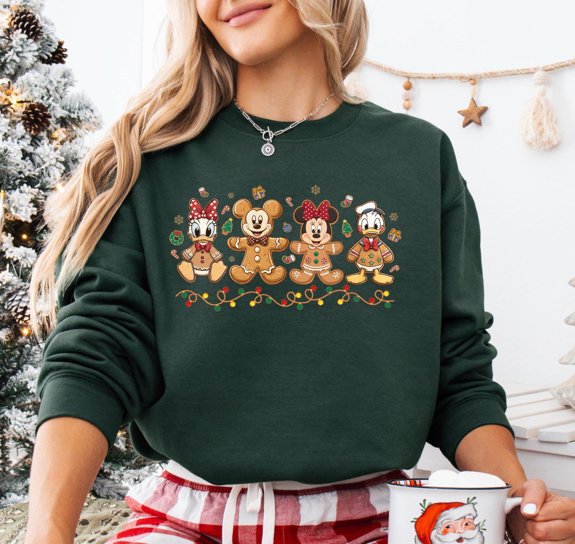 Mickey and Friends Christmas Gingerbread Sweatshirt – Cute Holiday Cookies Xmas Tee