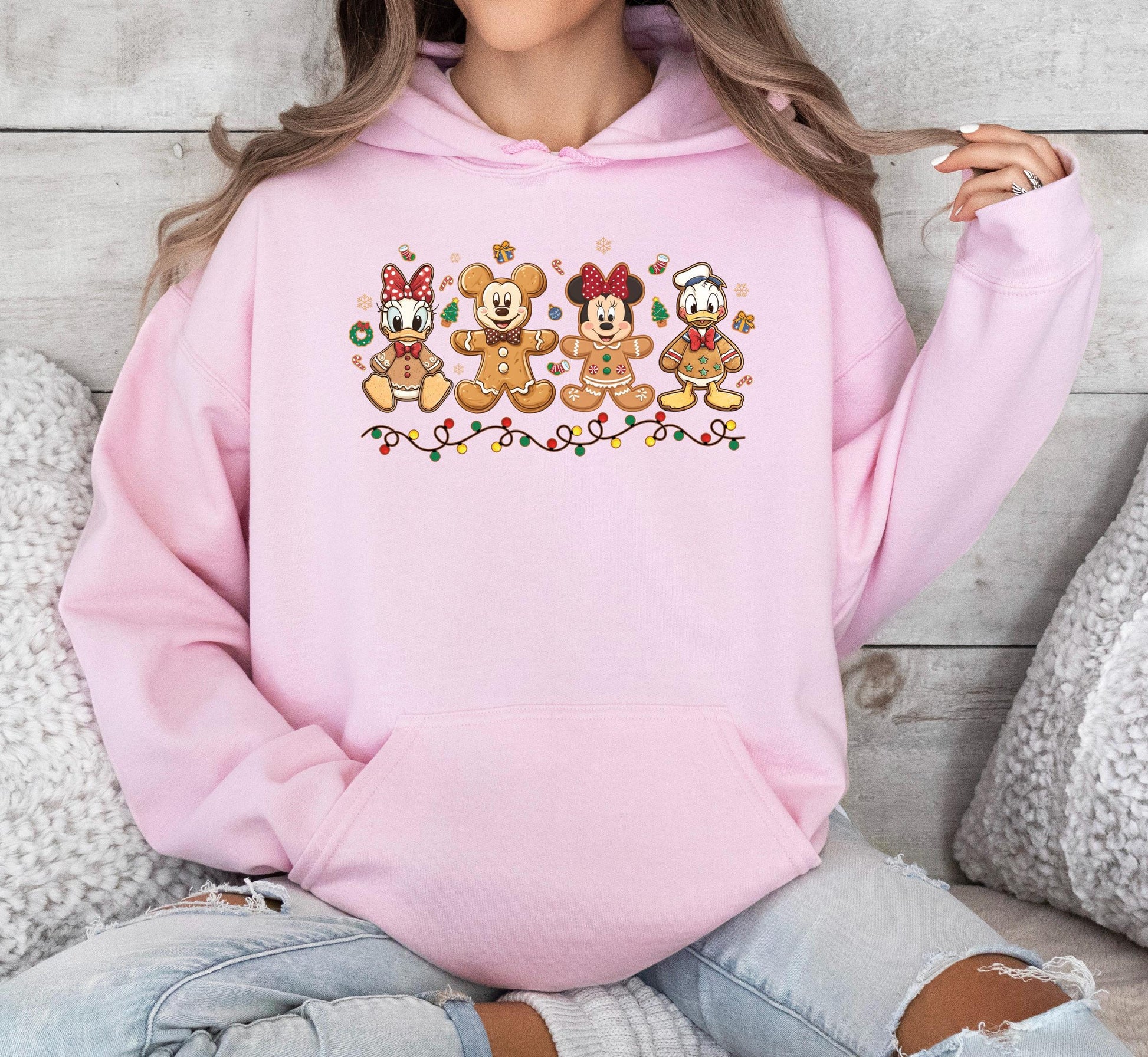Mickey and Friends Christmas Gingerbread Sweatshirt – Cute Holiday Cookies Xmas Tee