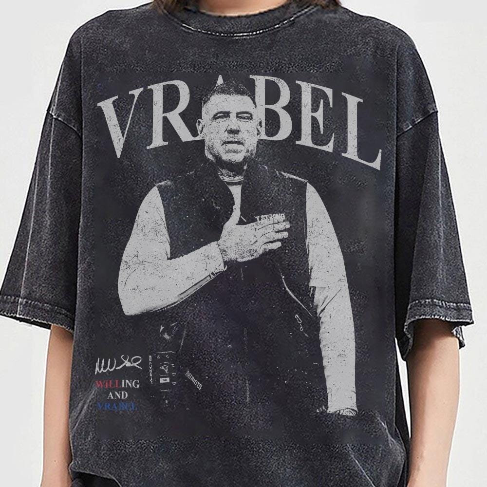 New England Vintage Football Coach Vrabel Graphic T-Shirt – Retro Sports Fan Tee