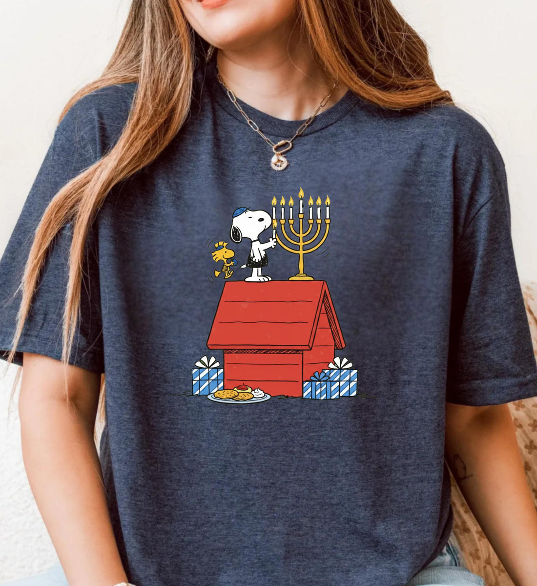 Peanuts Hanukkah T-Shirt – Vintage Snoopy Jewish Holiday Graphic Shirt