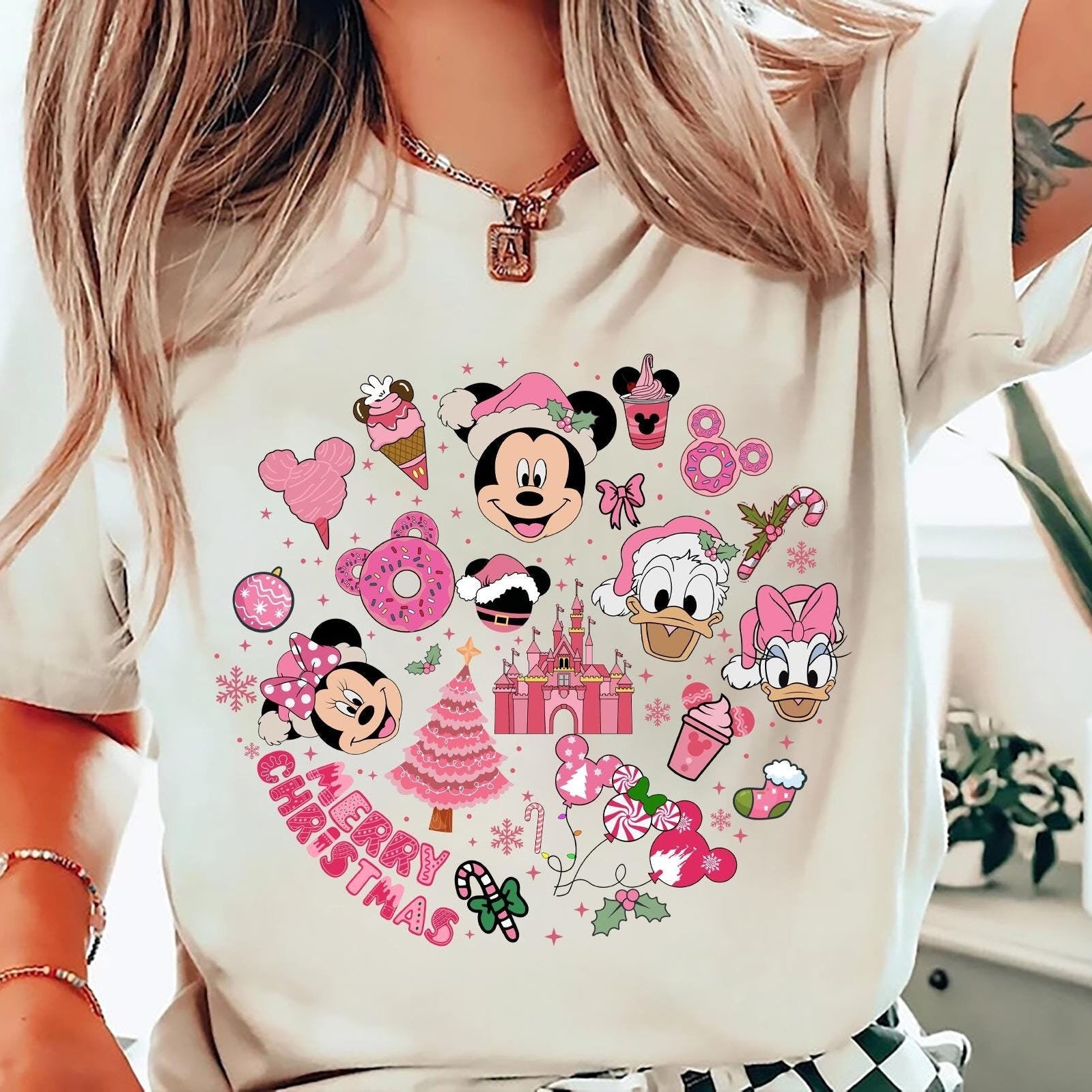 Pink Disney Christmas Shirt – Merry Christmas Tee for Disney Lovers, Cute Holiday Party Sweatshirt for Girls