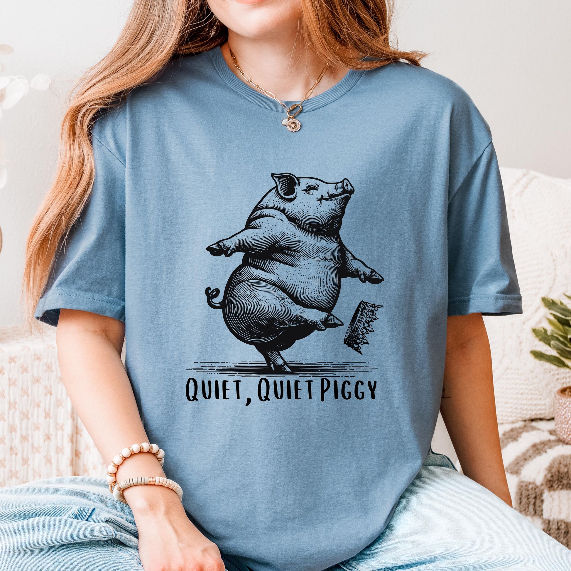Quiet Quiet Piggy T-Shirt – Dancing Pig Kicking Crown Shirt, Anti-Trump FDT Parody Tee