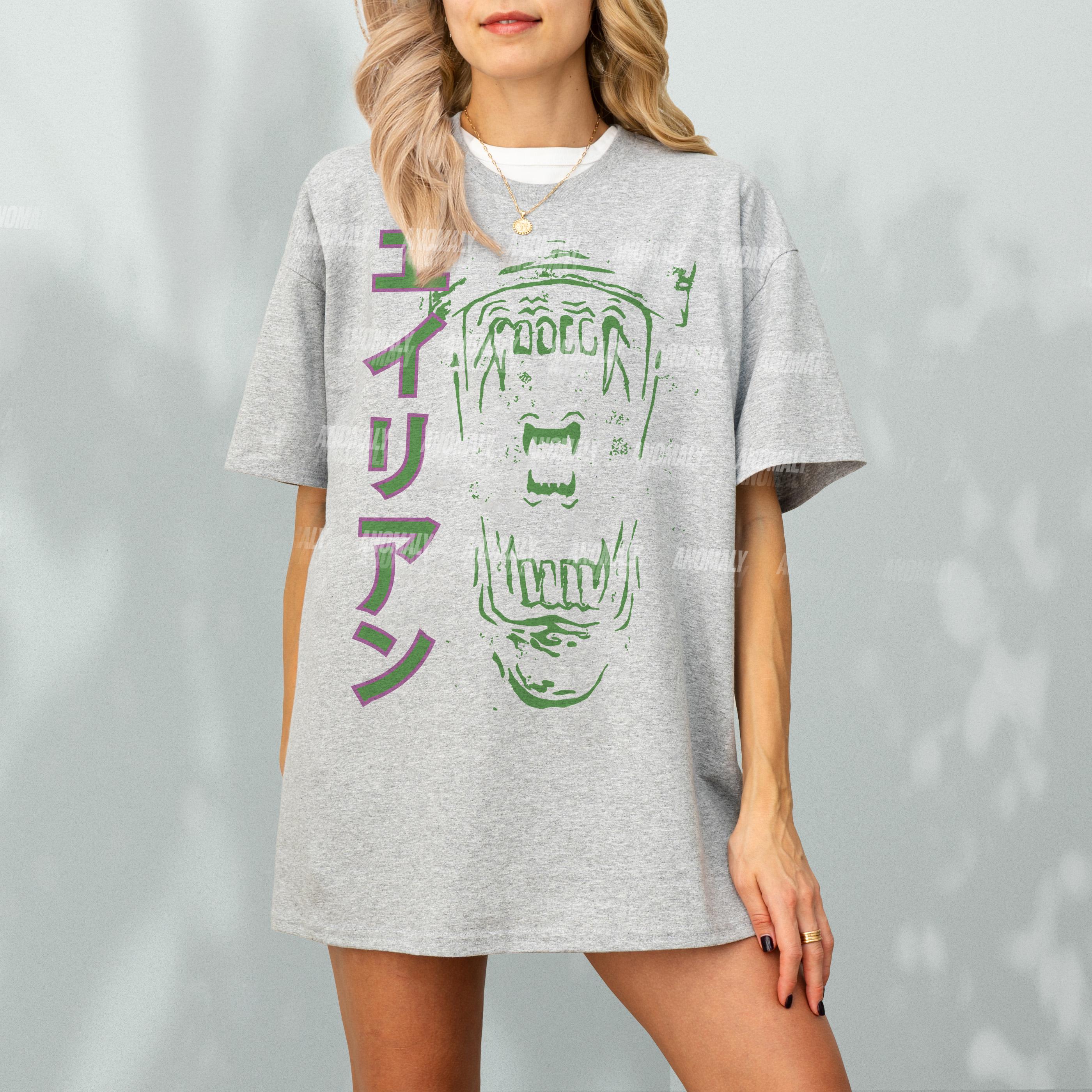 Retro Alien Xenomorph T-Shirt – Japanese Horror Movie Graphic Tee