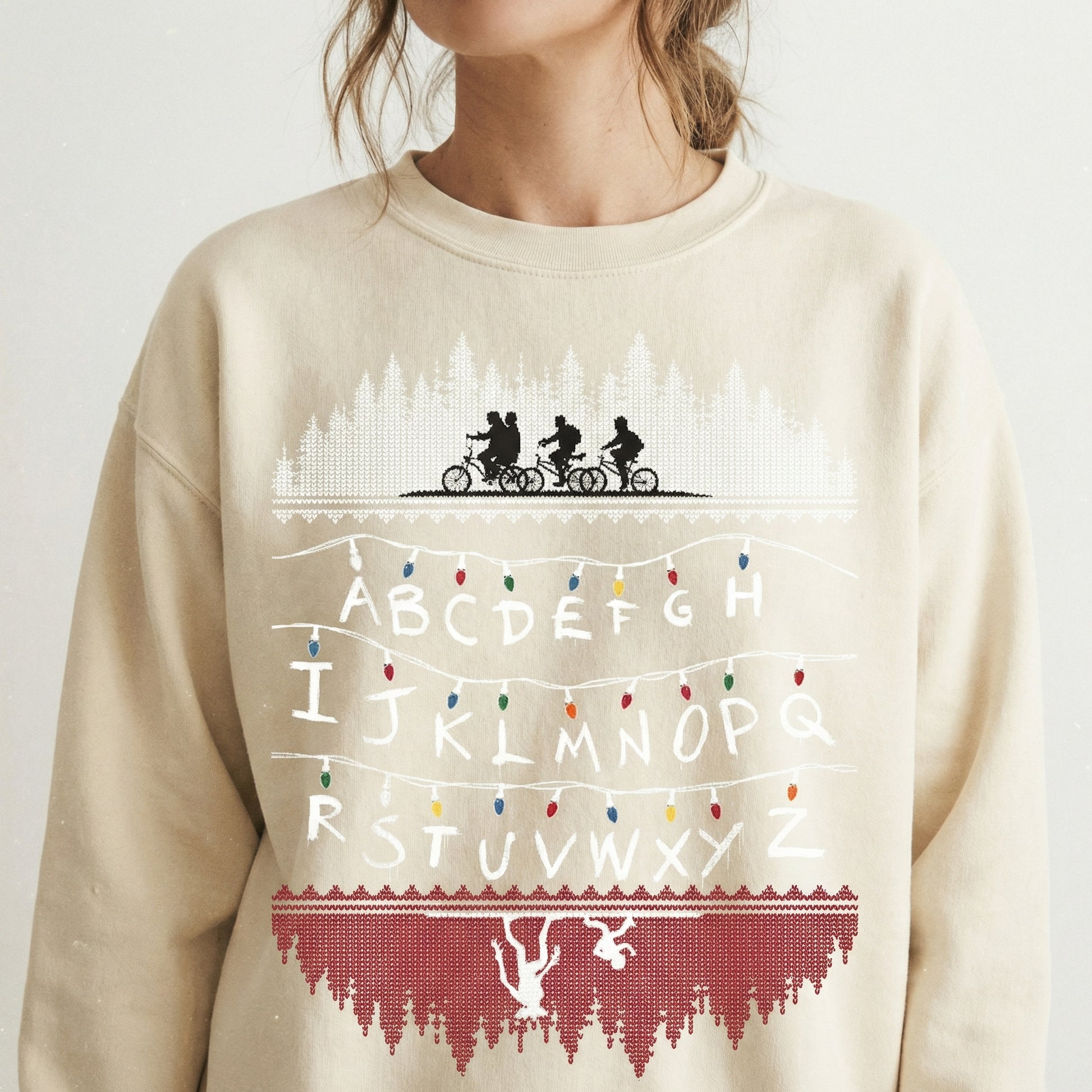 Retro Christmas Lights Graphic Shirt – 80s Sci-Fi Inspired Fan Art Tee