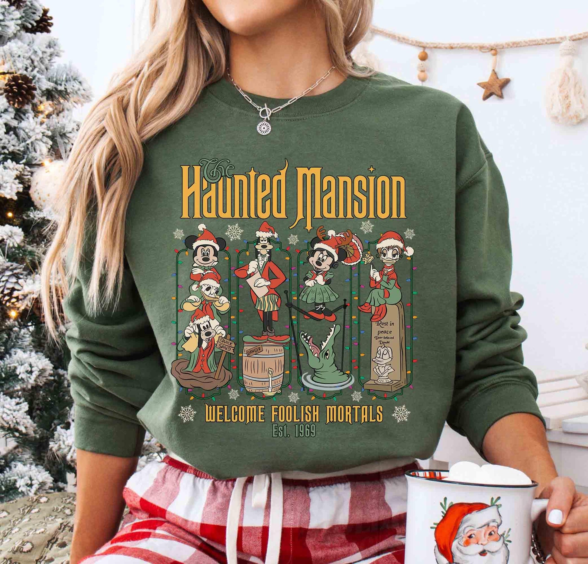 Haunted Mansion Inspired Christmas T-Shirt – Retro Spooky Holiday Graphic Tee