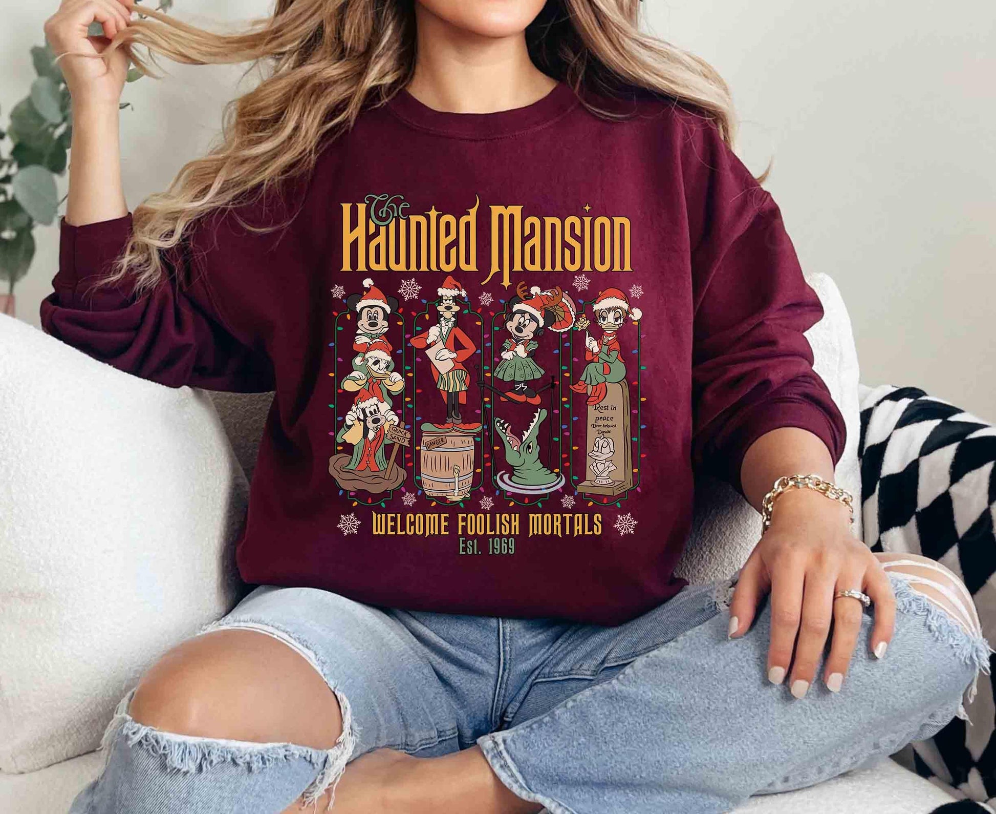 Haunted Mansion Inspired Christmas T-Shirt – Retro Spooky Holiday Graphic Tee