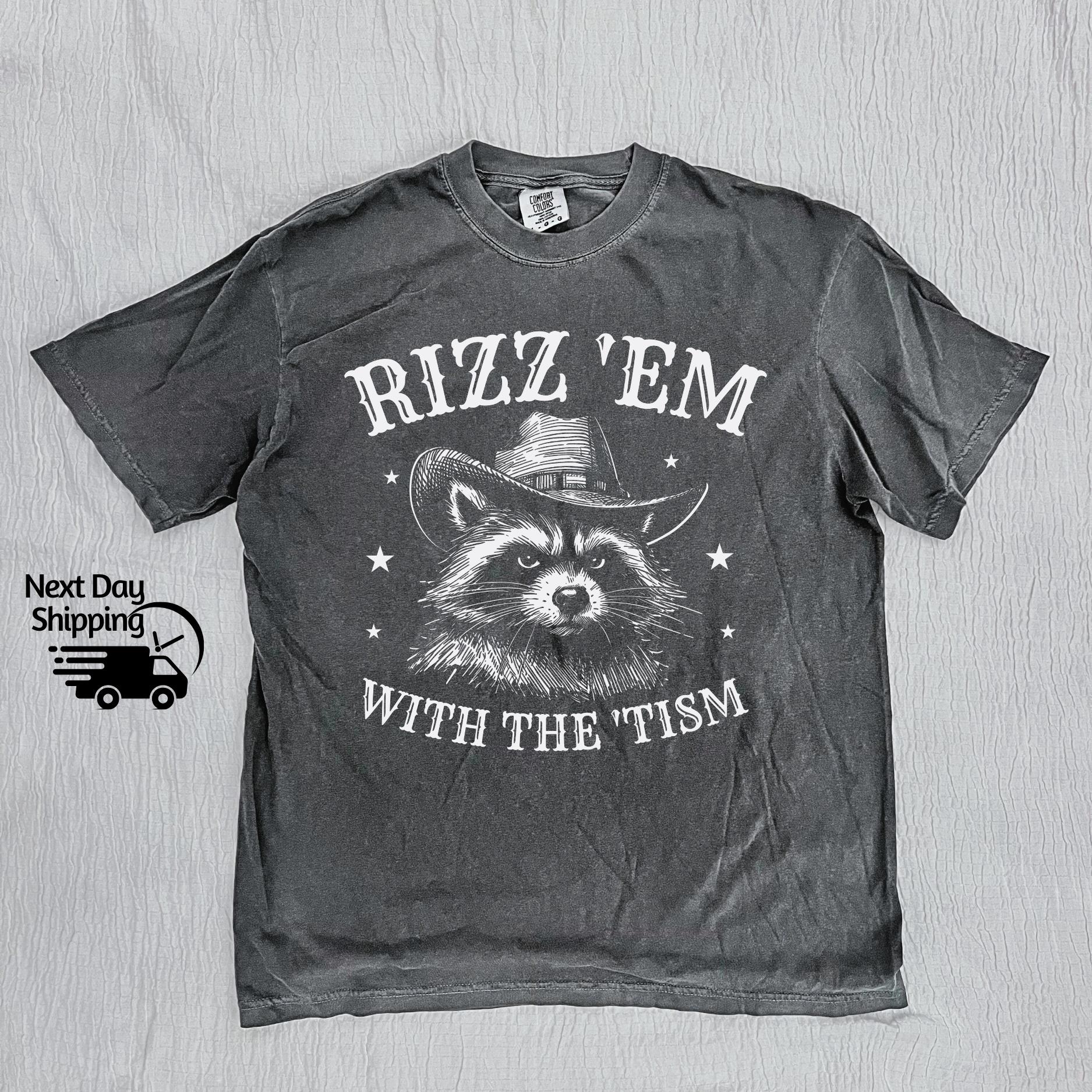 Retro Funny Raccoon Graphic T-Shirt - Vintage 90s Humor Tee