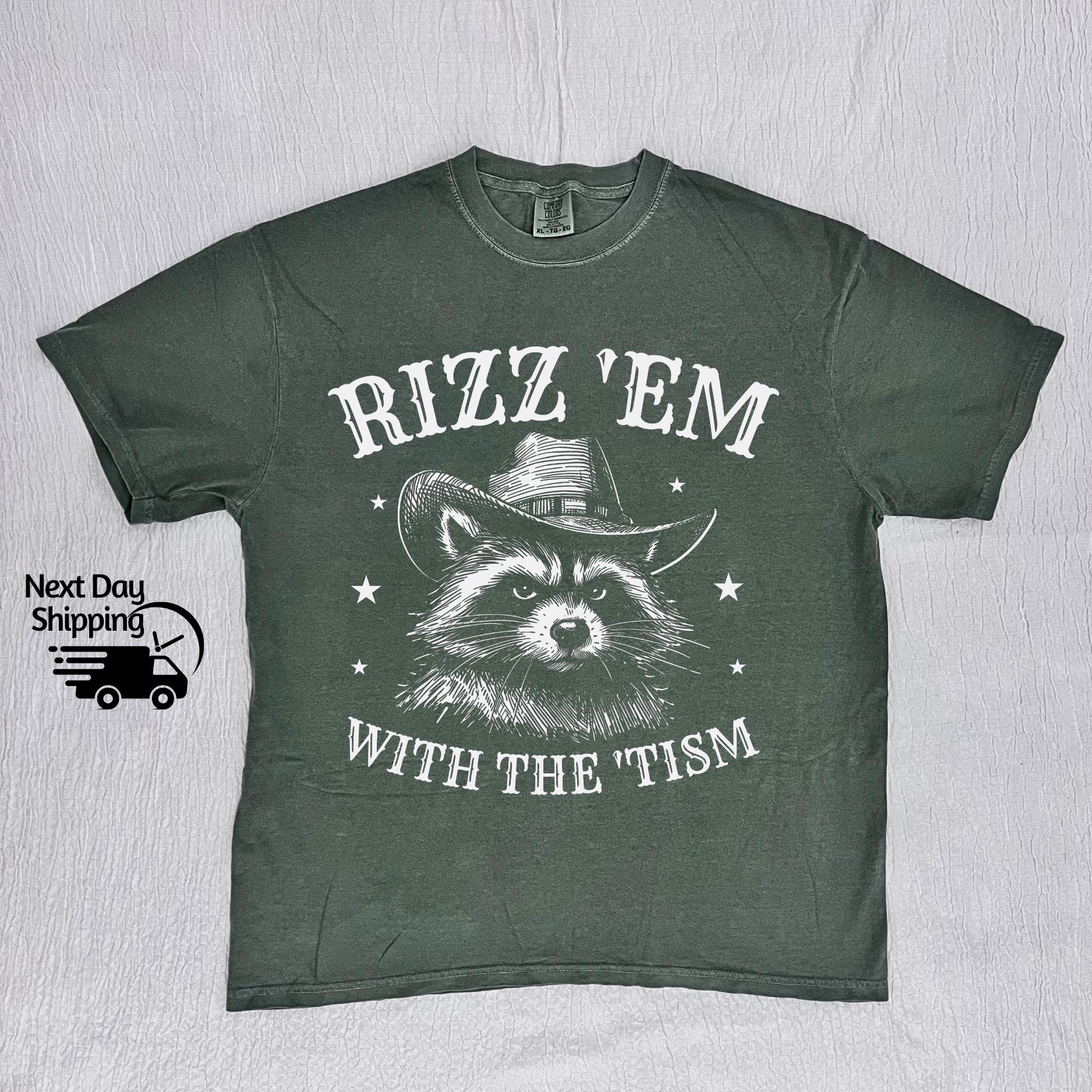 Retro Funny Raccoon Graphic T-Shirt - Vintage 90s Humor Tee