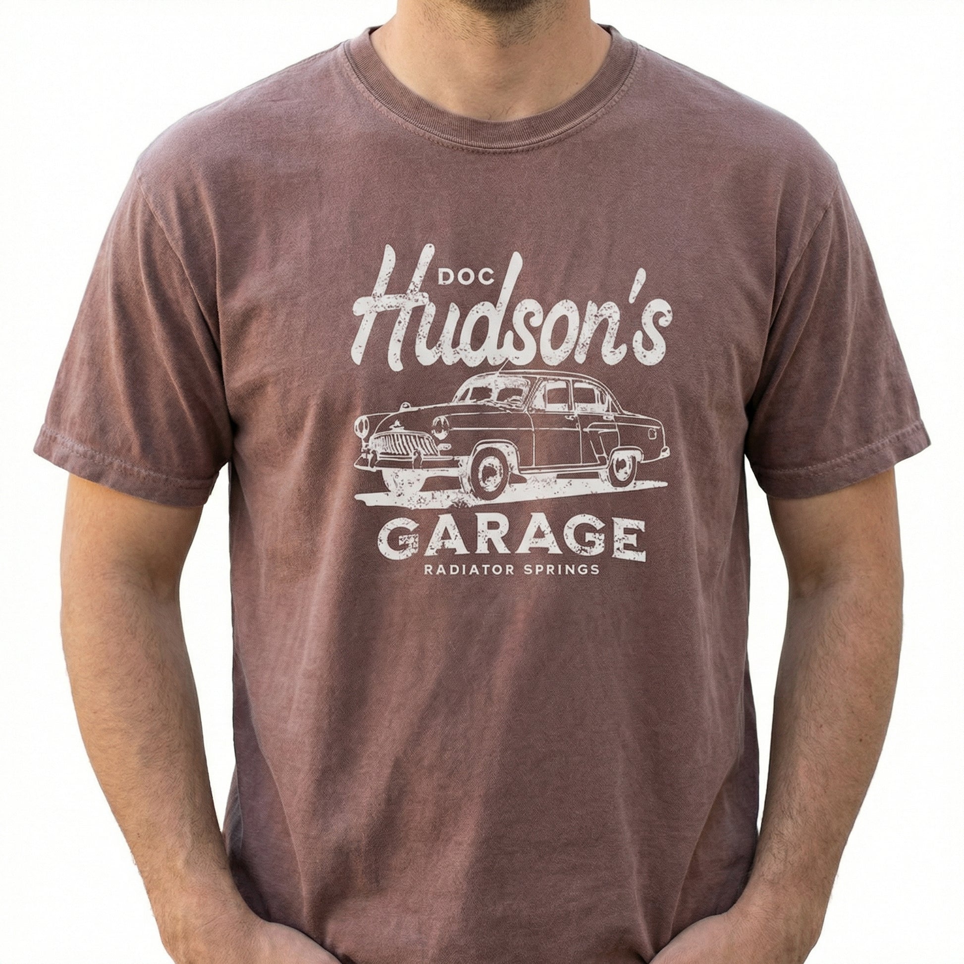 Retro Hudson Desert Auto Garage Graphic T-Shirt – Vintage Mechanic Shop Tee
