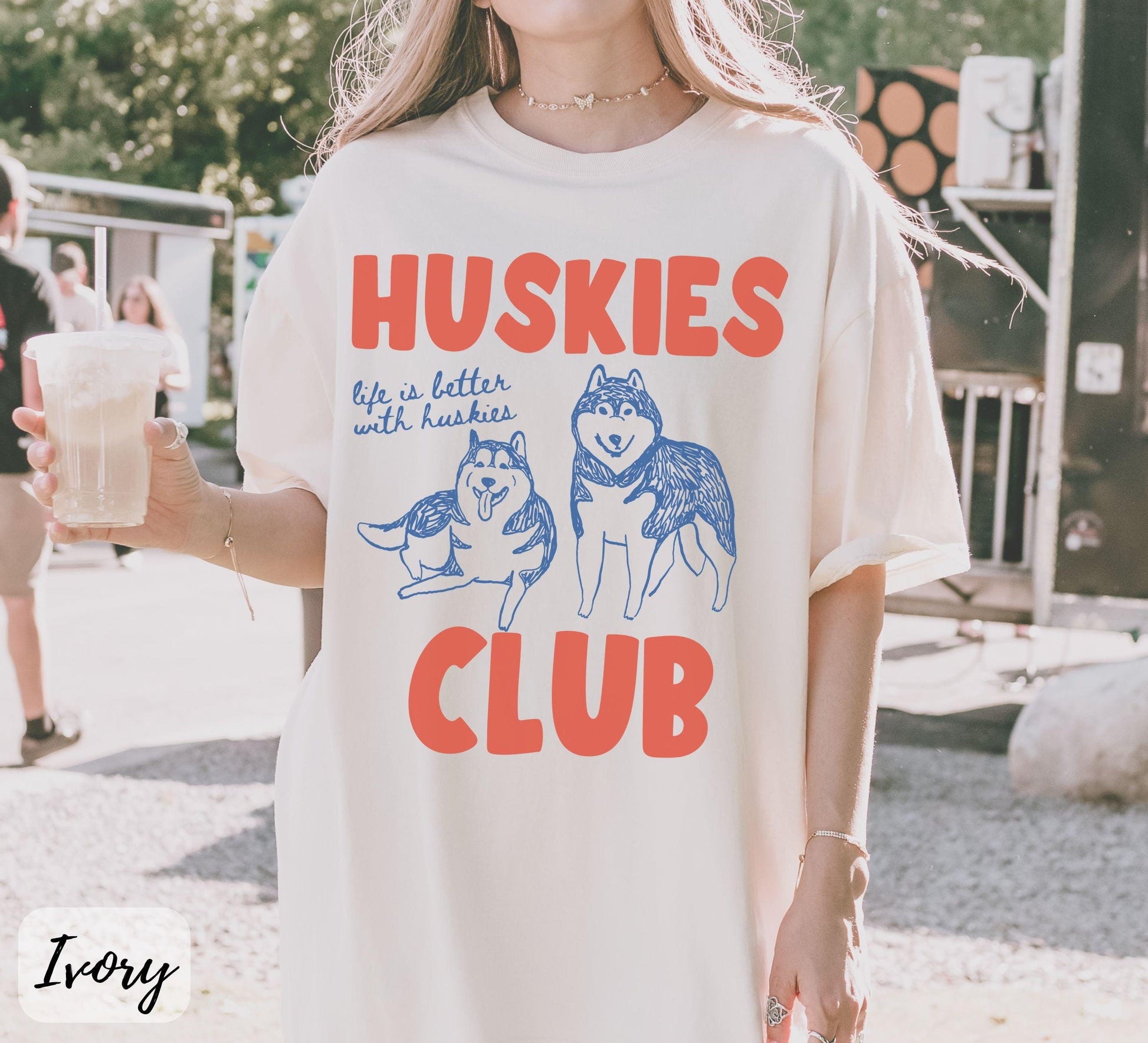 Retro Husky Club T-Shirt – Funny Husky Mom Dad Gift Tee