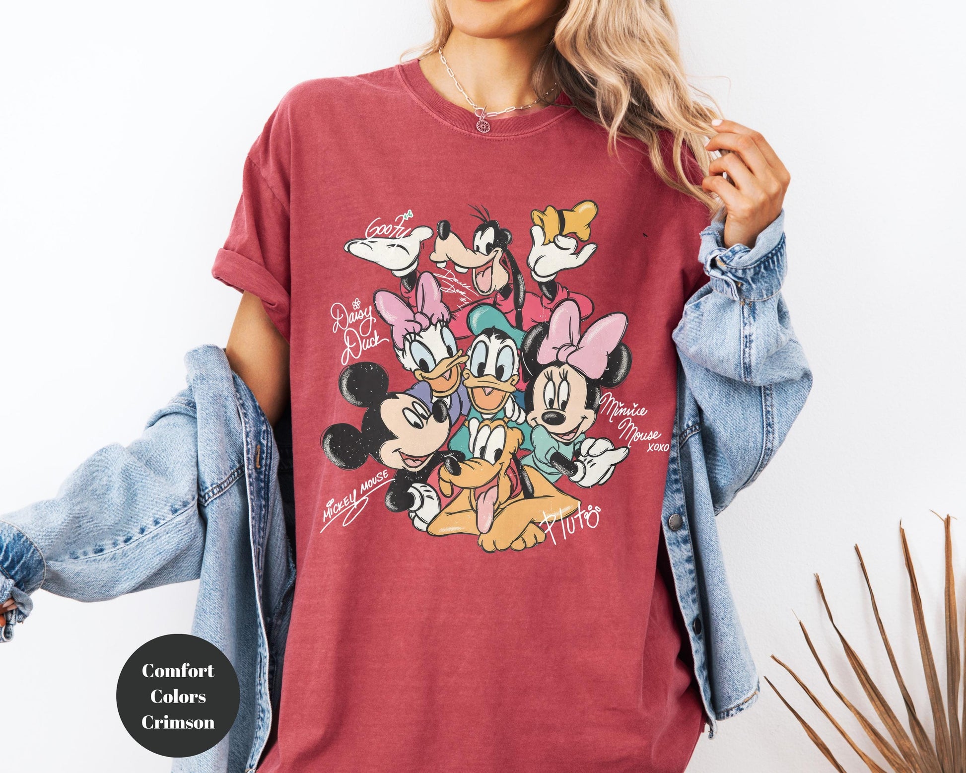 Retro Mouse Friends Signatures Tee – Magical Character Shirt – Mouse Head Graphic – Cute Fan Gift