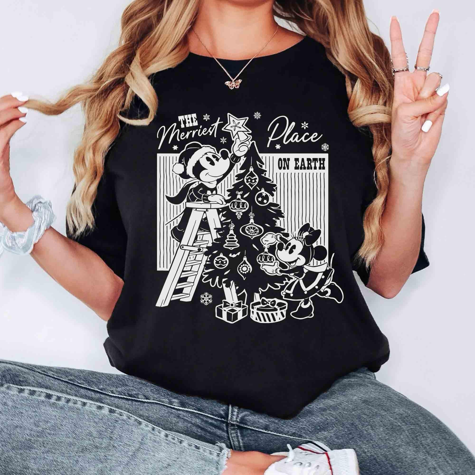 Retro Merry Place Christmas T-Shirt – Vintage Mouse Couple Holiday Graphic Tee