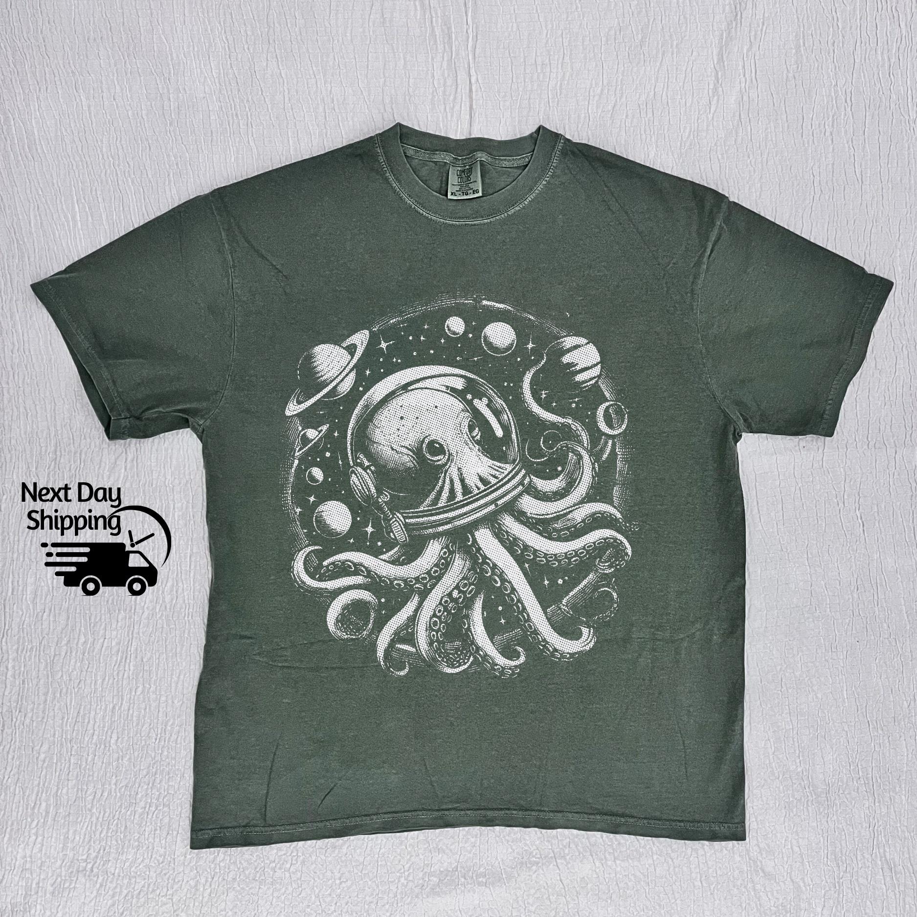Retro Octopus in Space Graphic T-Shirt - Funny 90s Style Tee