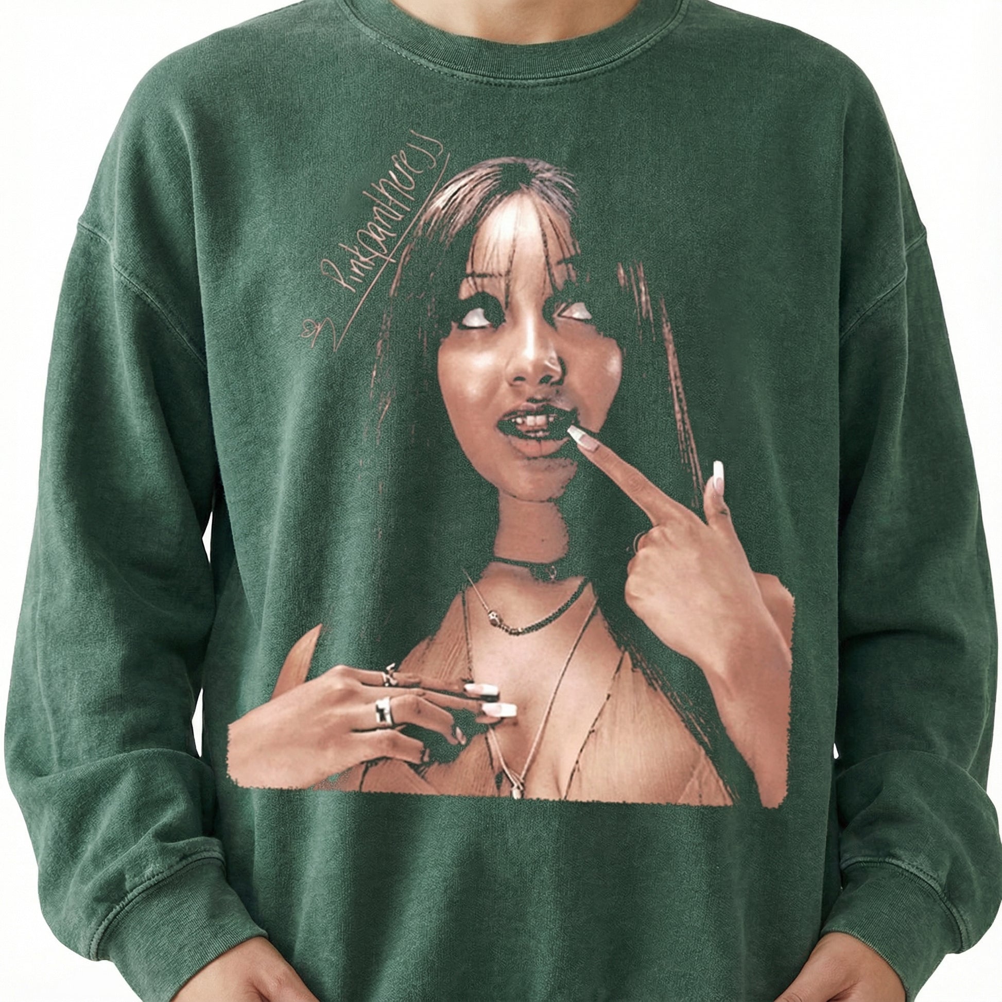 Retro PinkPantheress Pop Music Aesthetic Graphic T-Shirt – Vintage Y2K Style Tee