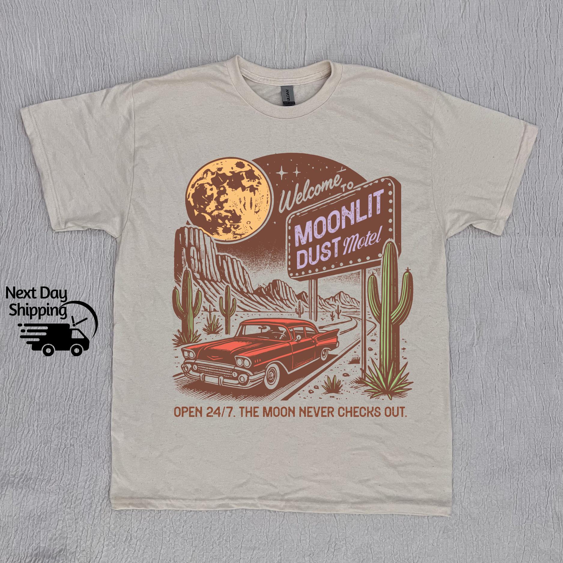 Retro Summer Desert Graphic T-Shirt - Vintage 90s Western Style Tee