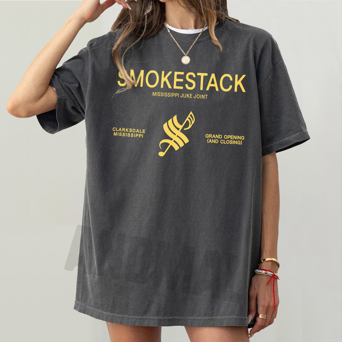 Retro Vampire Juke Joint T-Shirt – Vintage Horror Movie Graphic Tee